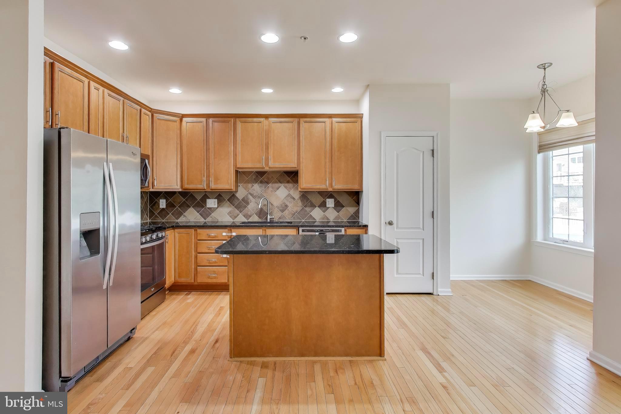 MARLBORO RIDGE - Residential