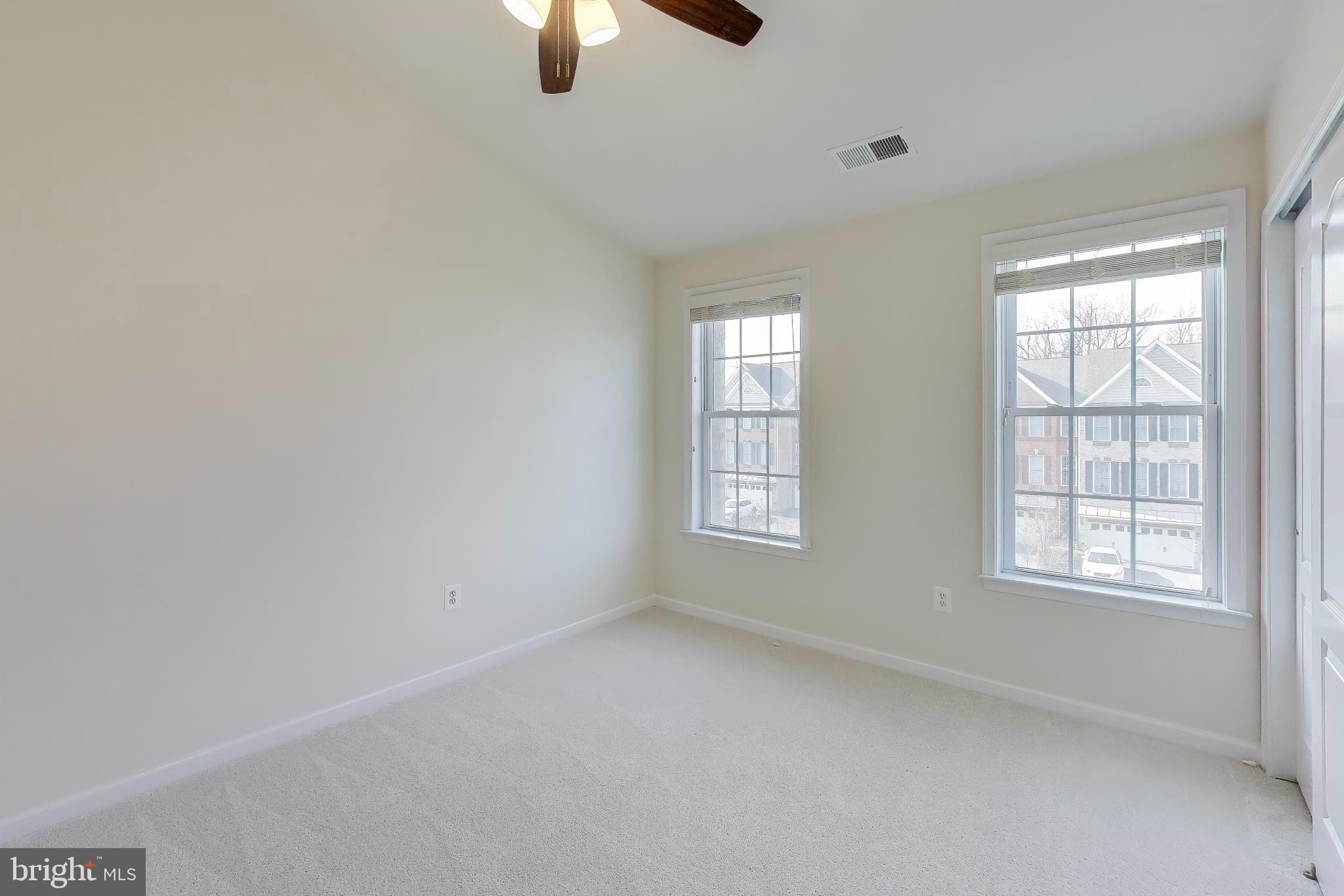 MARLBORO RIDGE - Residential