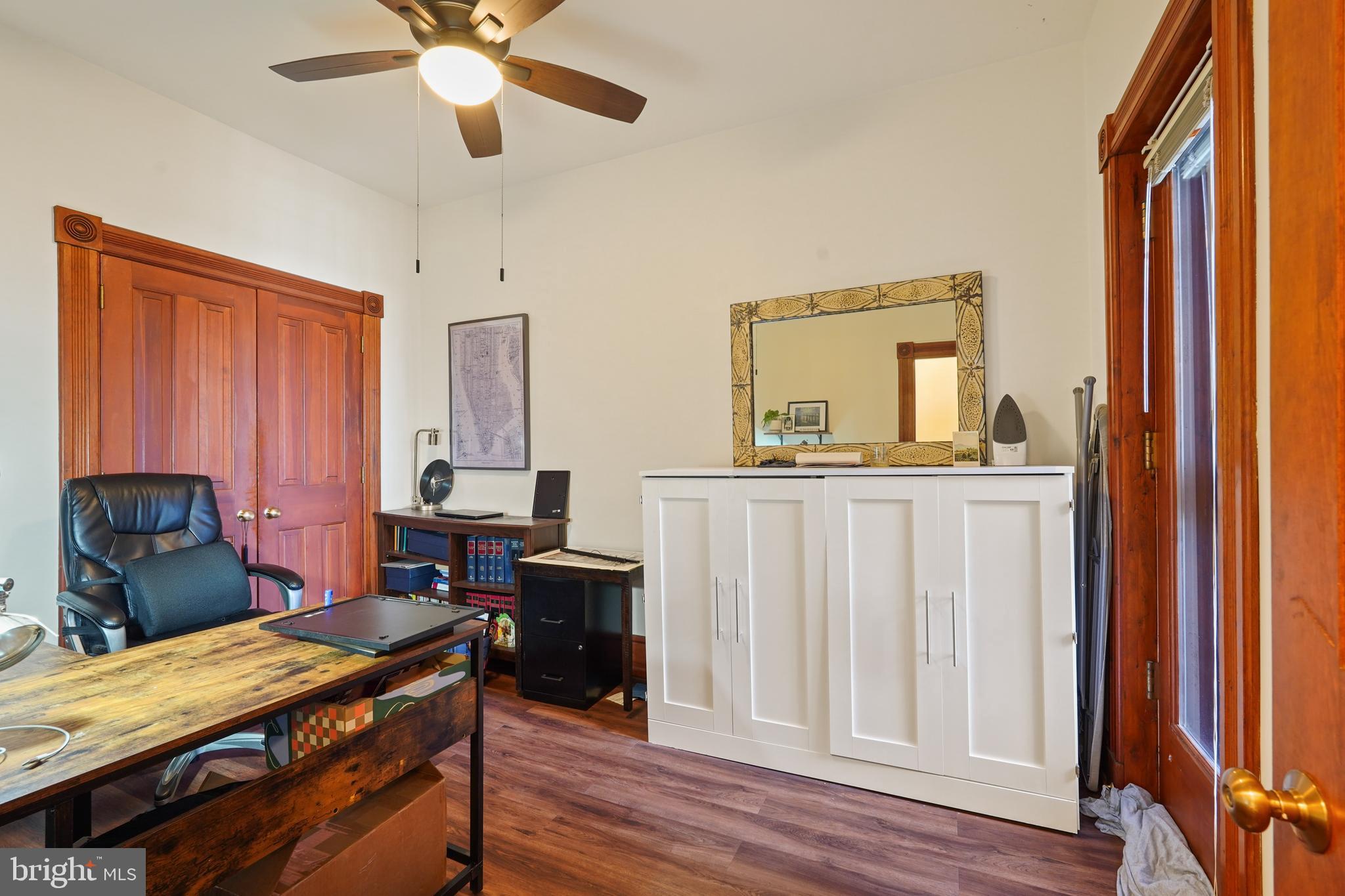 CAPITOL HILL - Residential