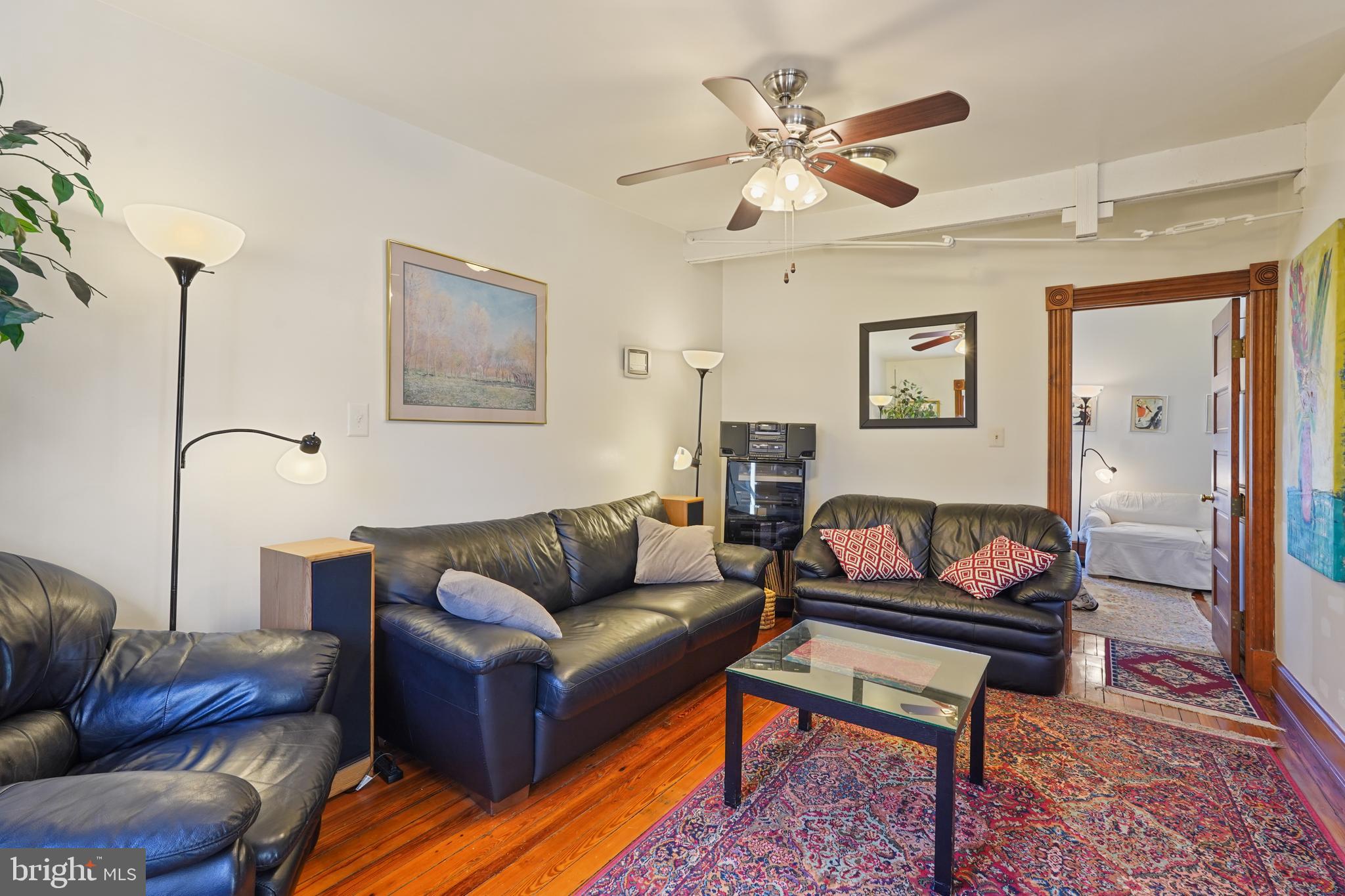CAPITOL HILL - Residential