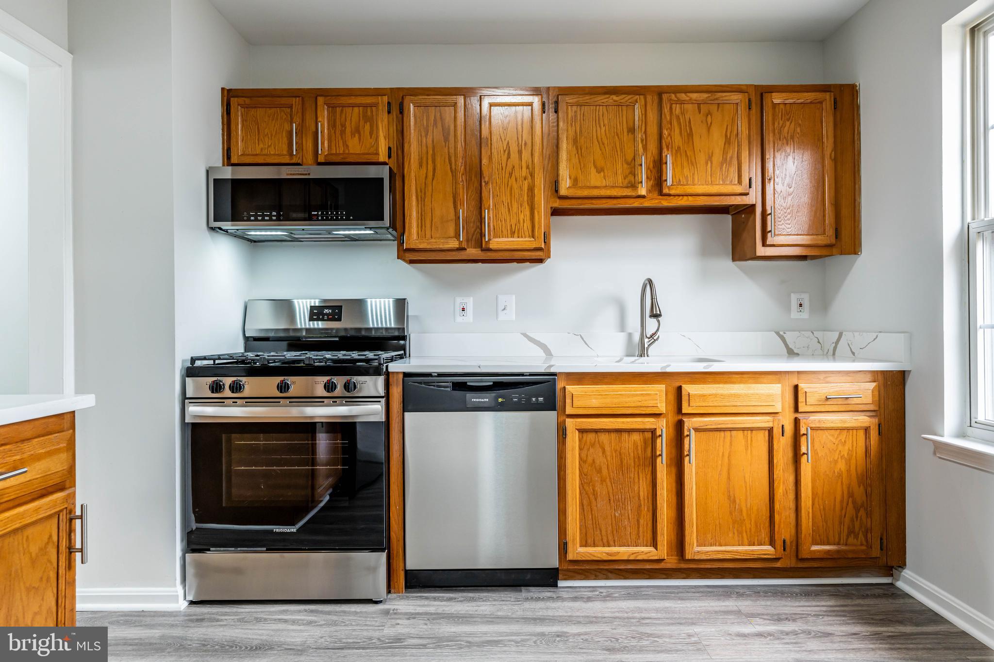 MARLBORO MEADOWS - Residential