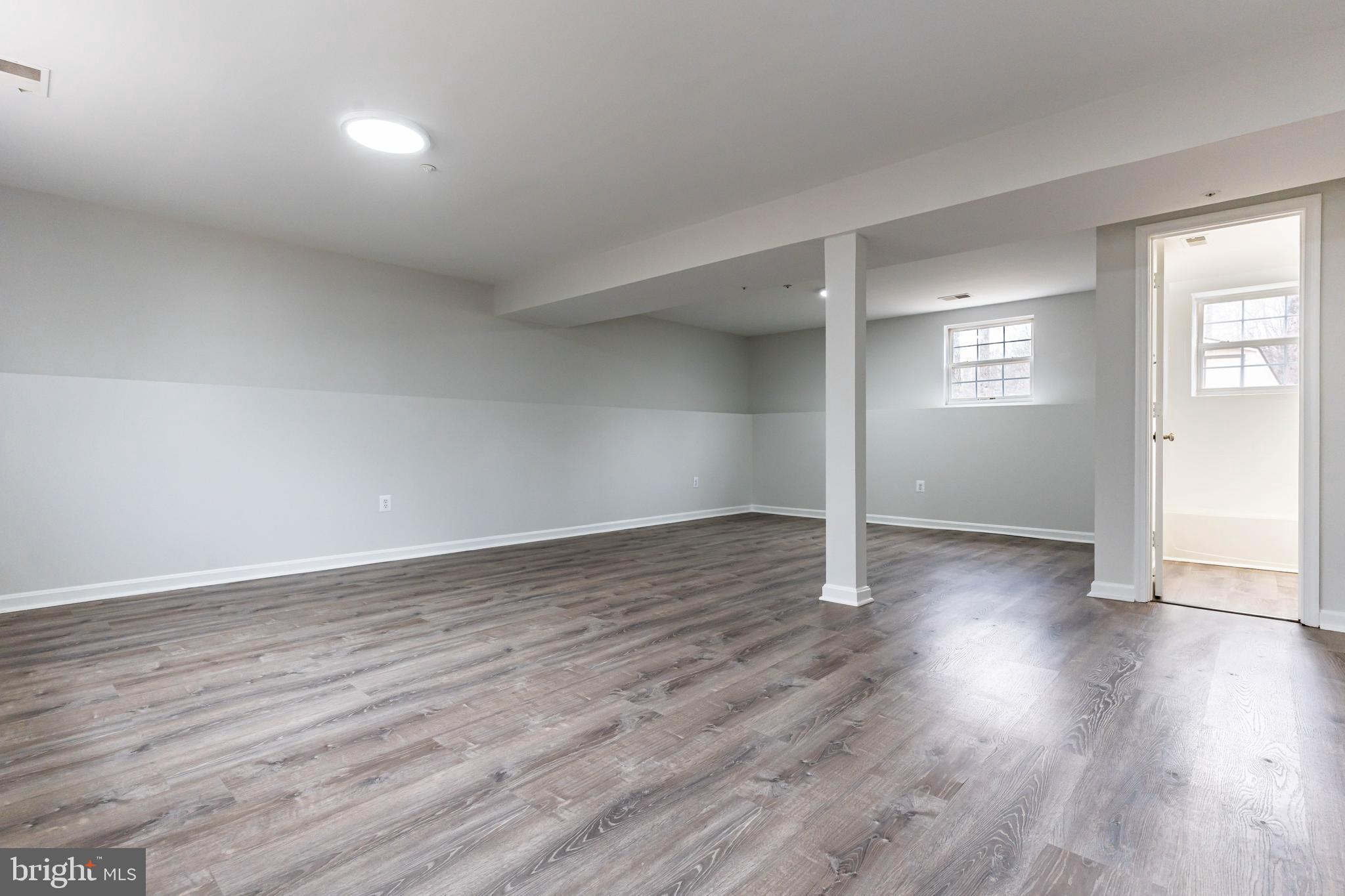 MARLBORO MEADOWS - Residential