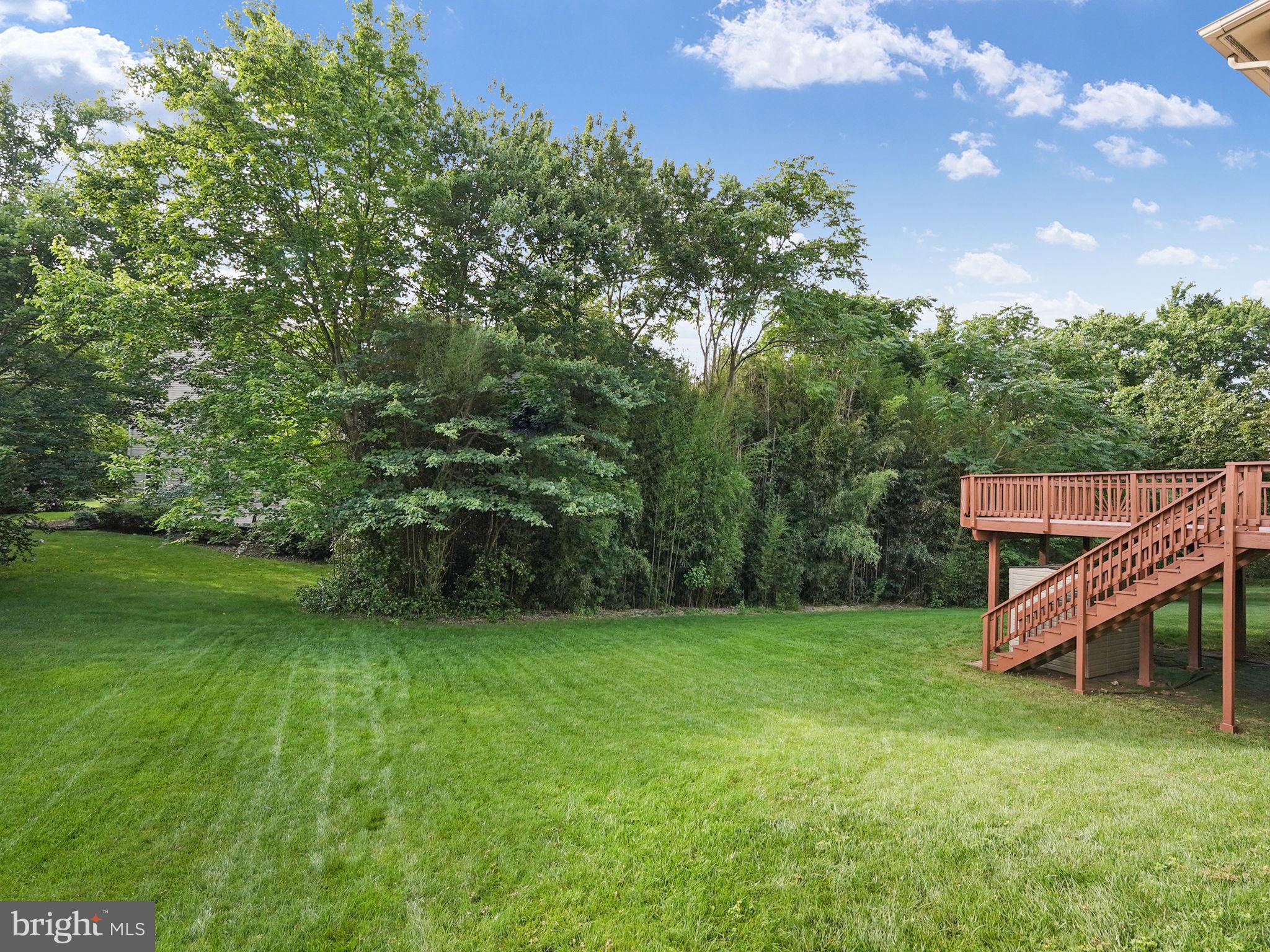 CROSSPOINTE - Residential