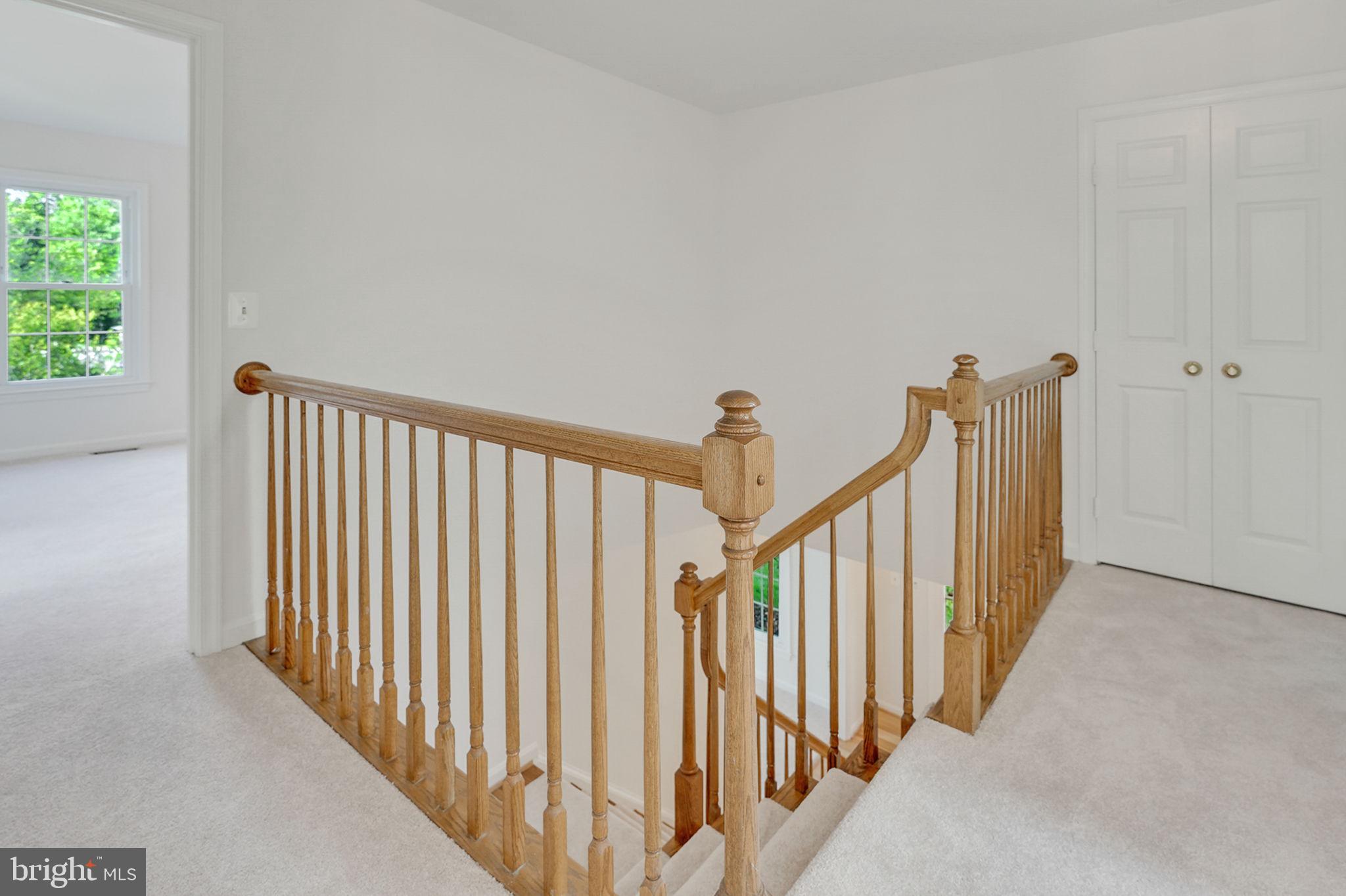 CROSSPOINTE - Residential