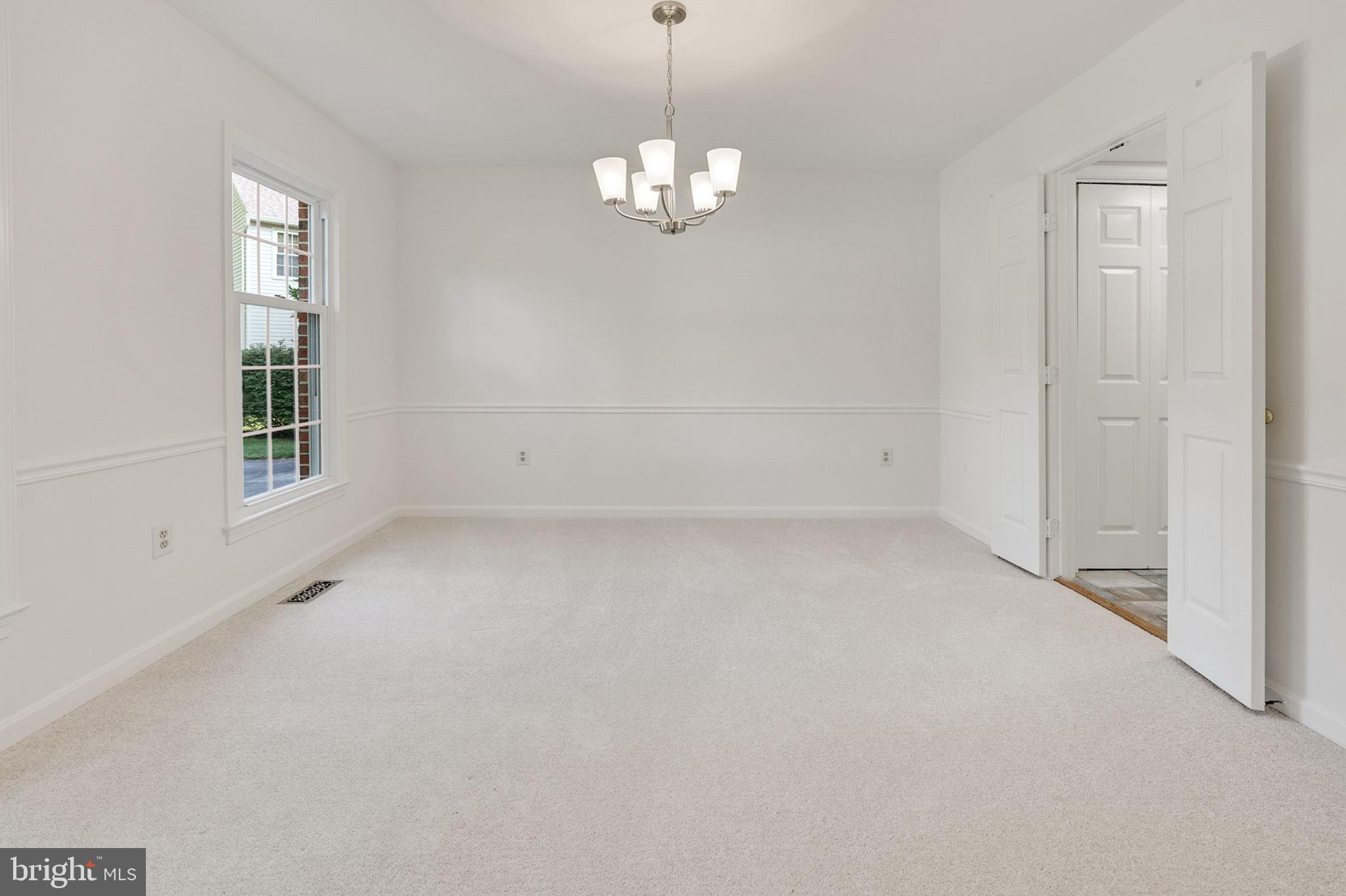 CROSSPOINTE - Residential