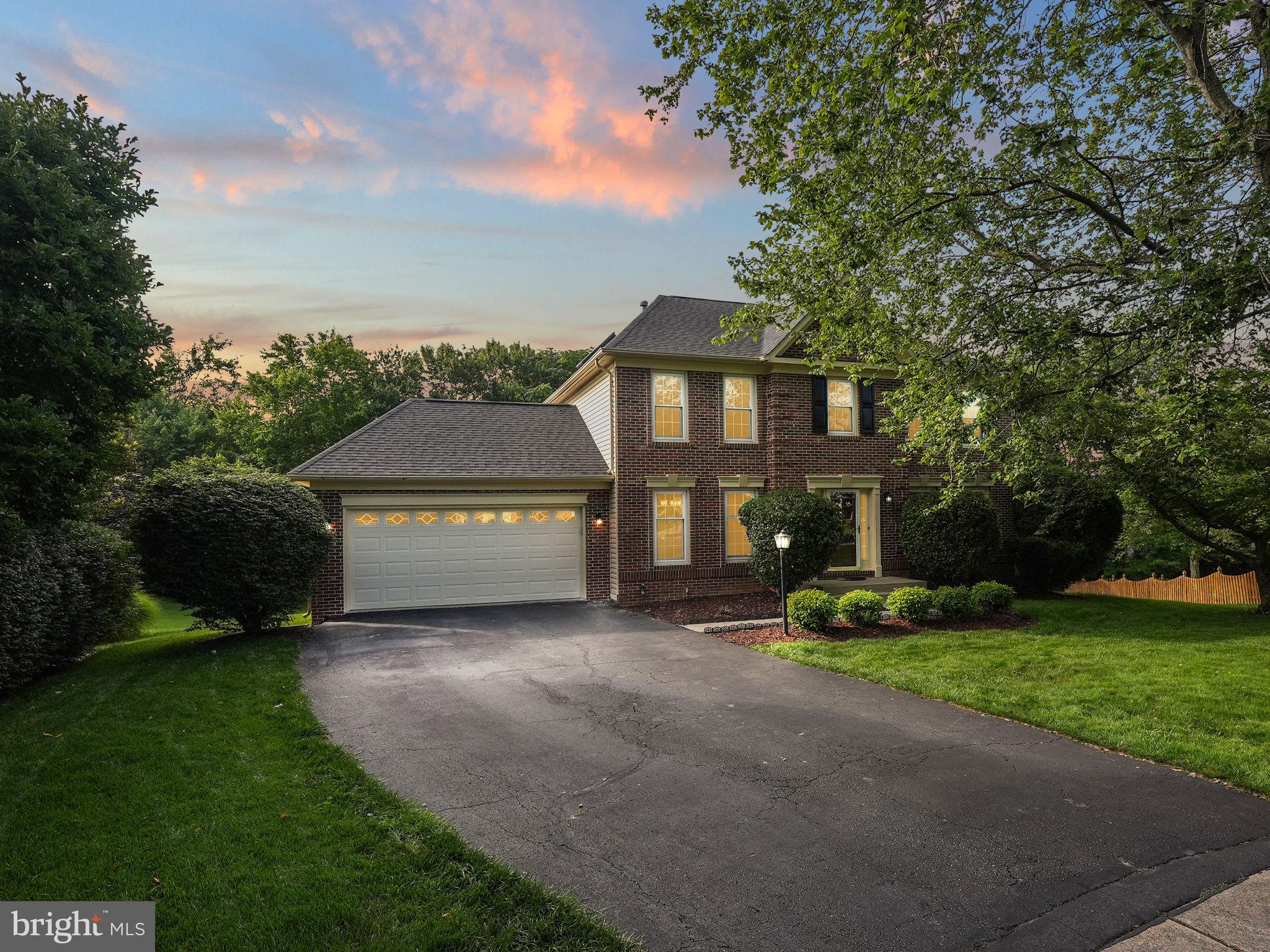 CROSSPOINTE - Residential