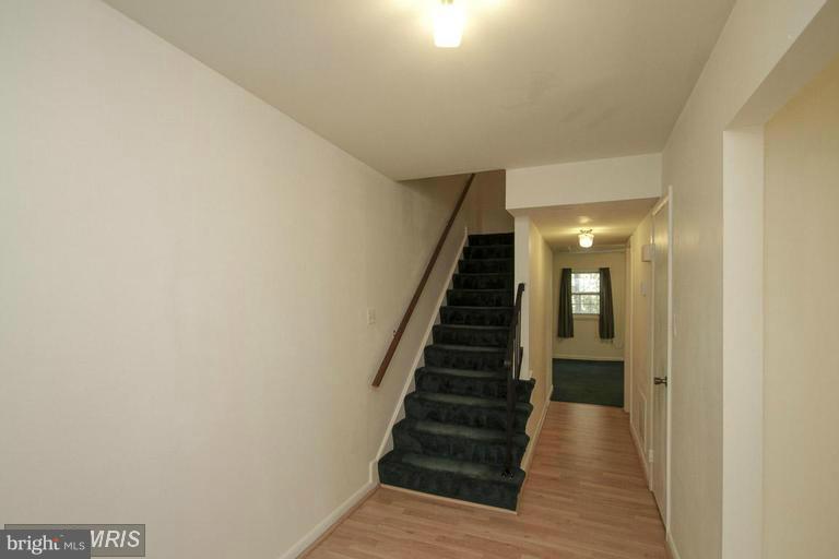 DALE CITY - Residential Lease