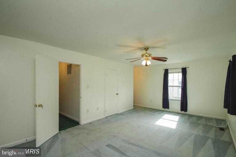 DALE CITY - Residential Lease