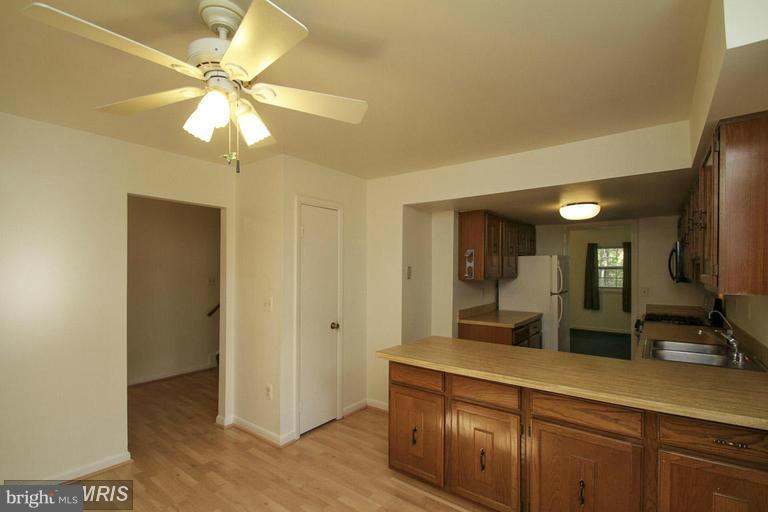 DALE CITY - Residential Lease