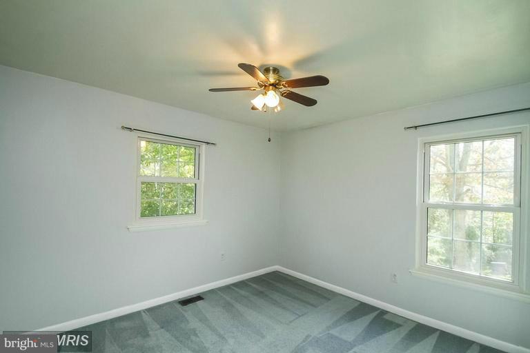 DALE CITY - Residential Lease