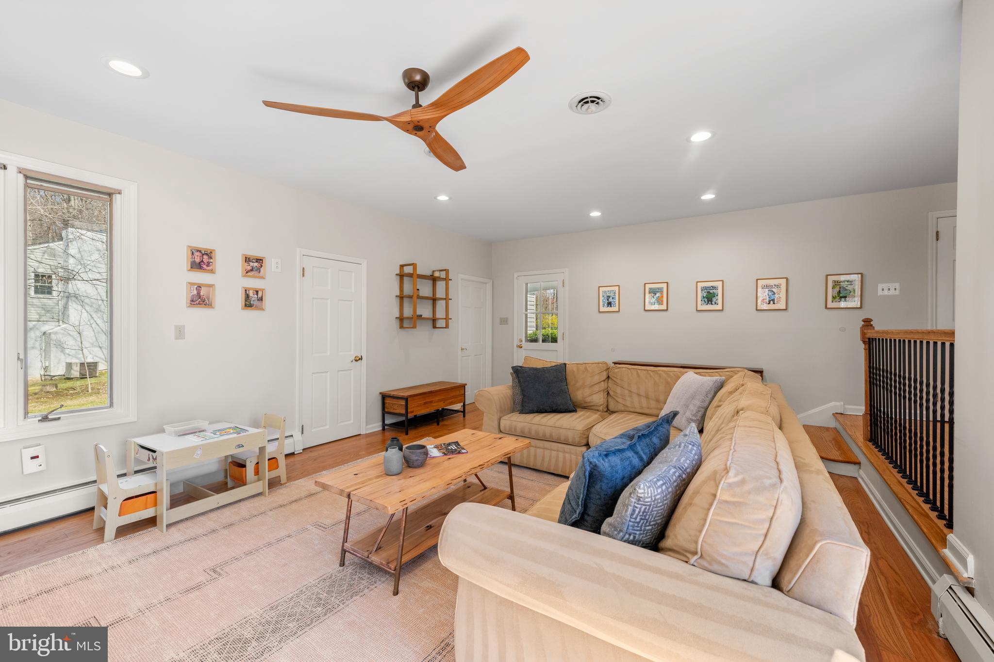 INDIAN HILL - Residential