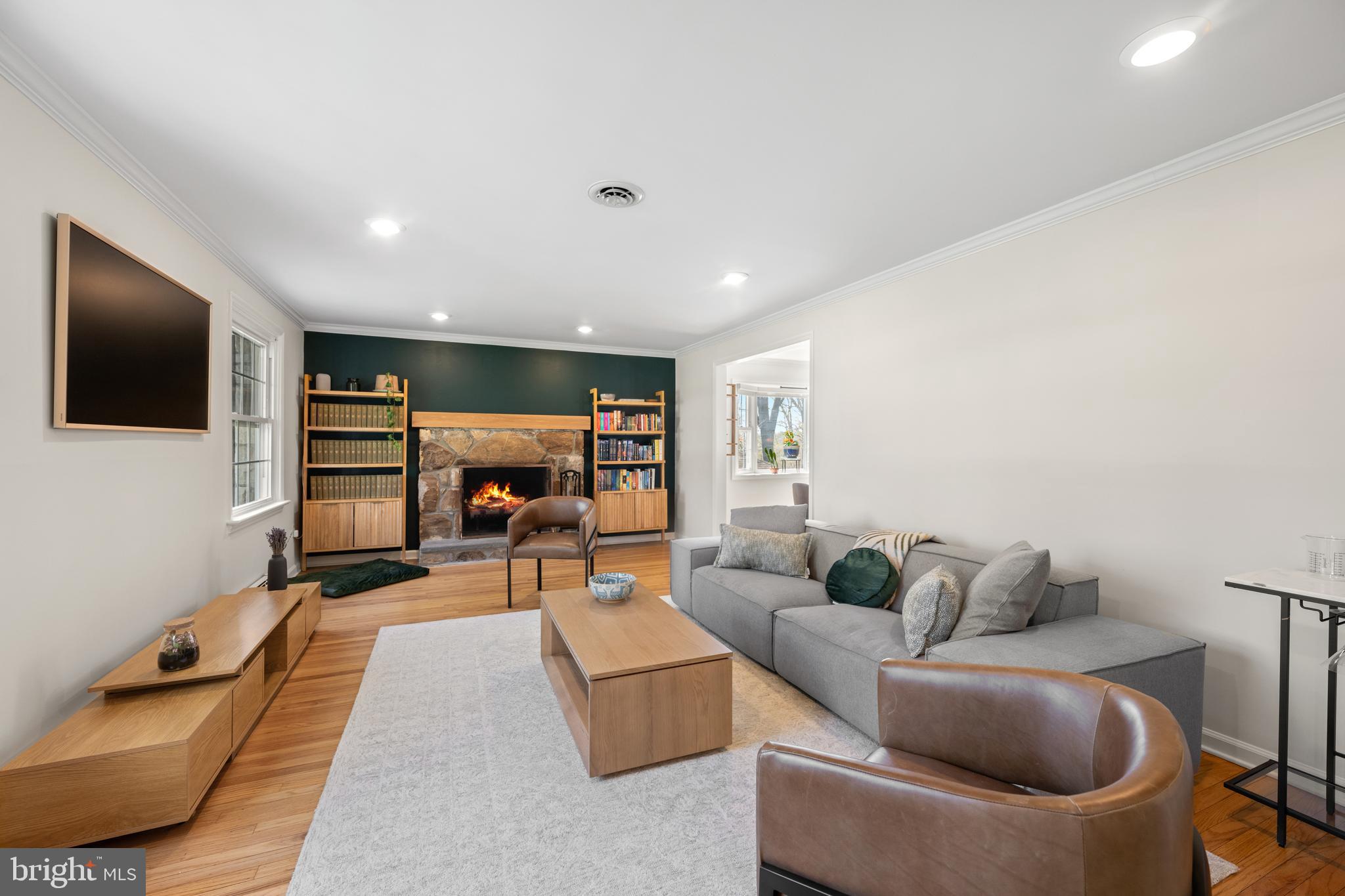 INDIAN HILL - Residential