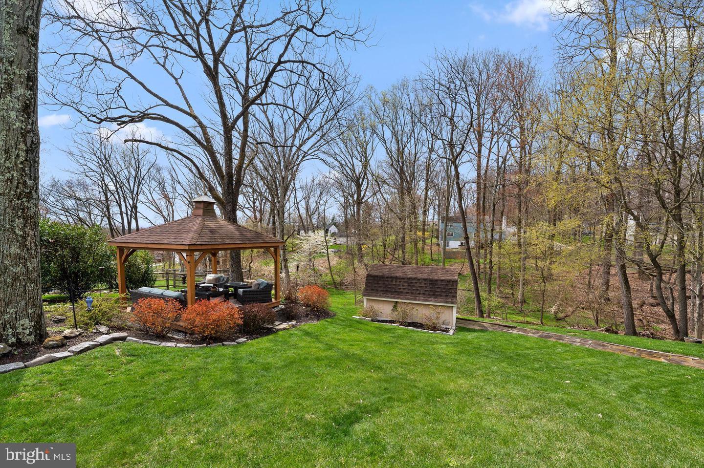 INDIAN HILL - Residential