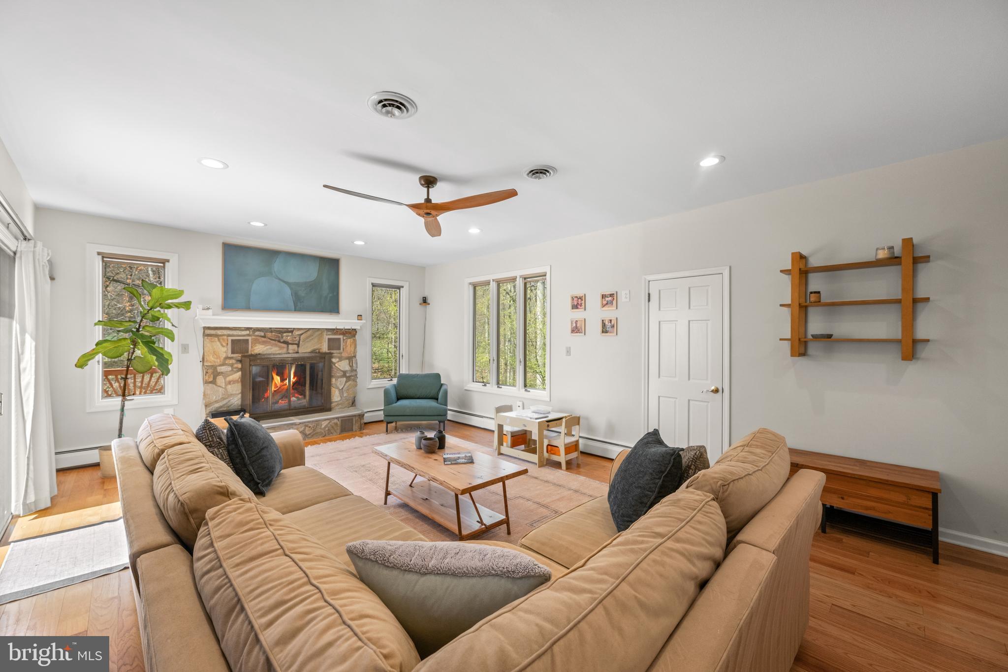 INDIAN HILL - Residential