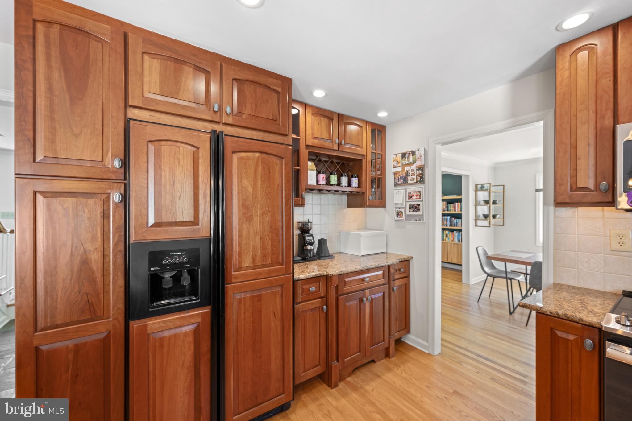 INDIAN HILL - Residential