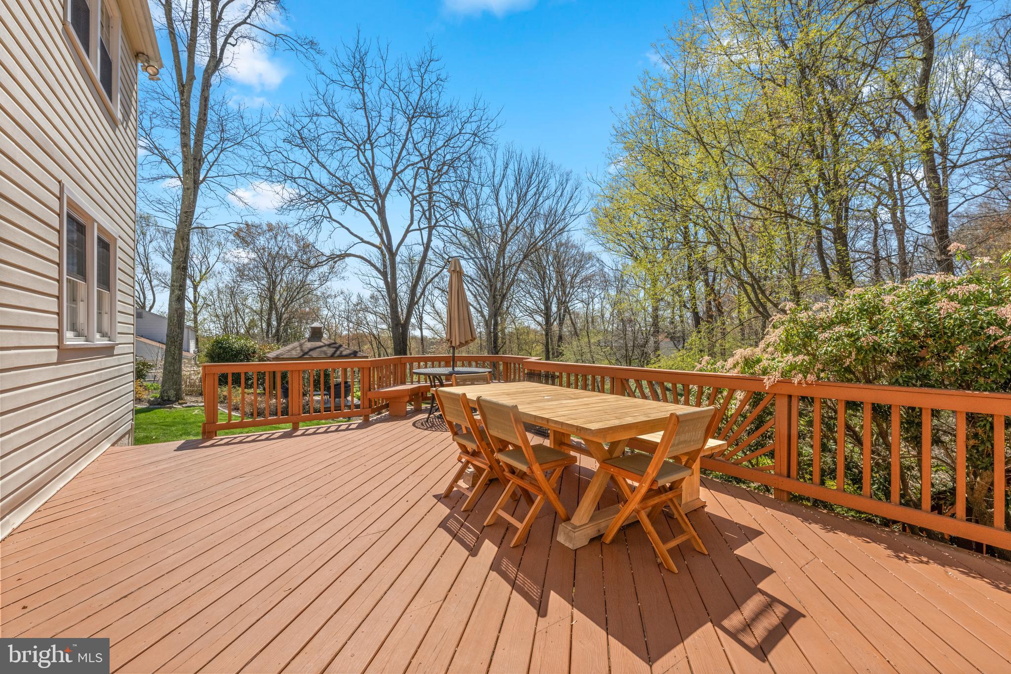 INDIAN HILL - Residential