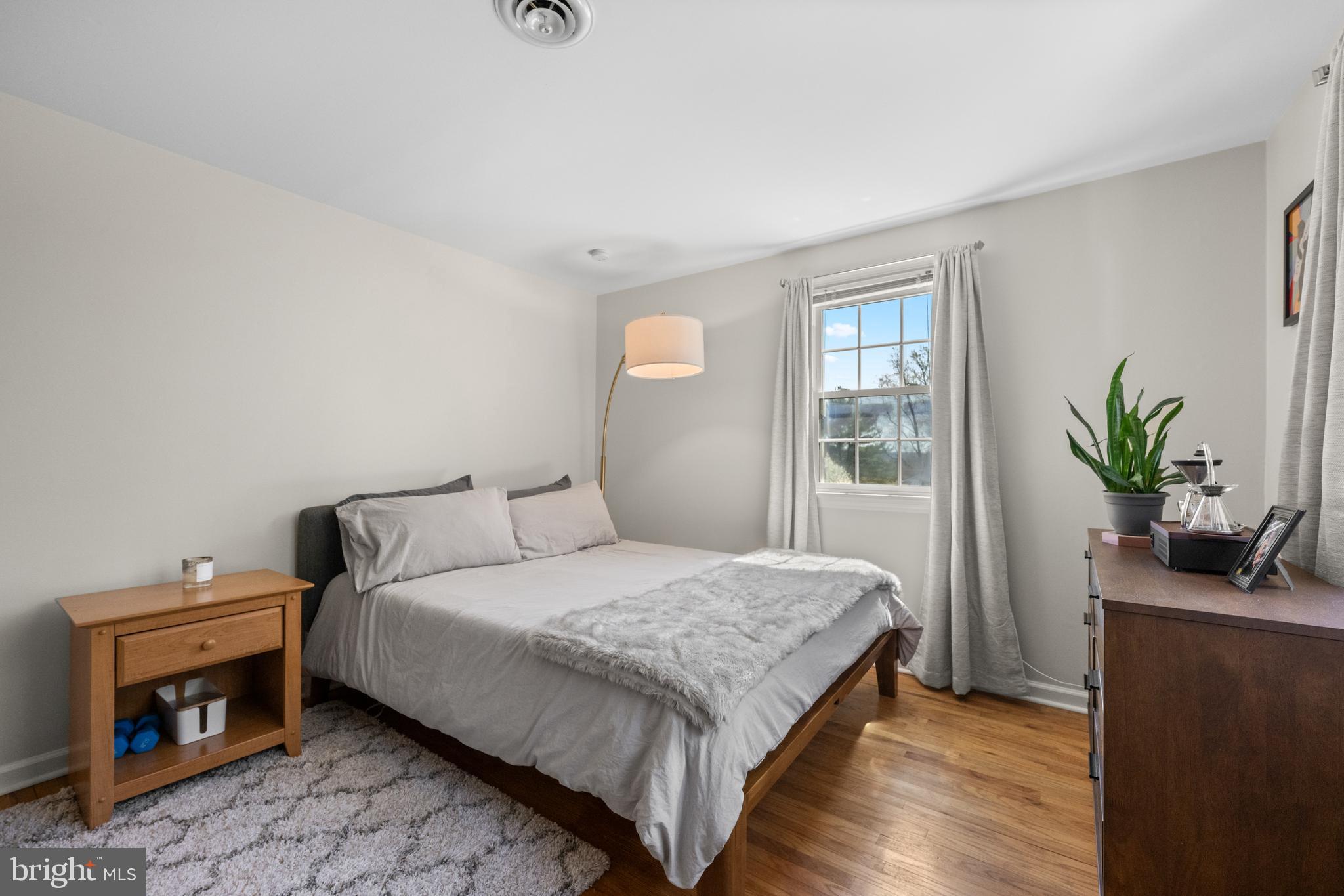 INDIAN HILL - Residential