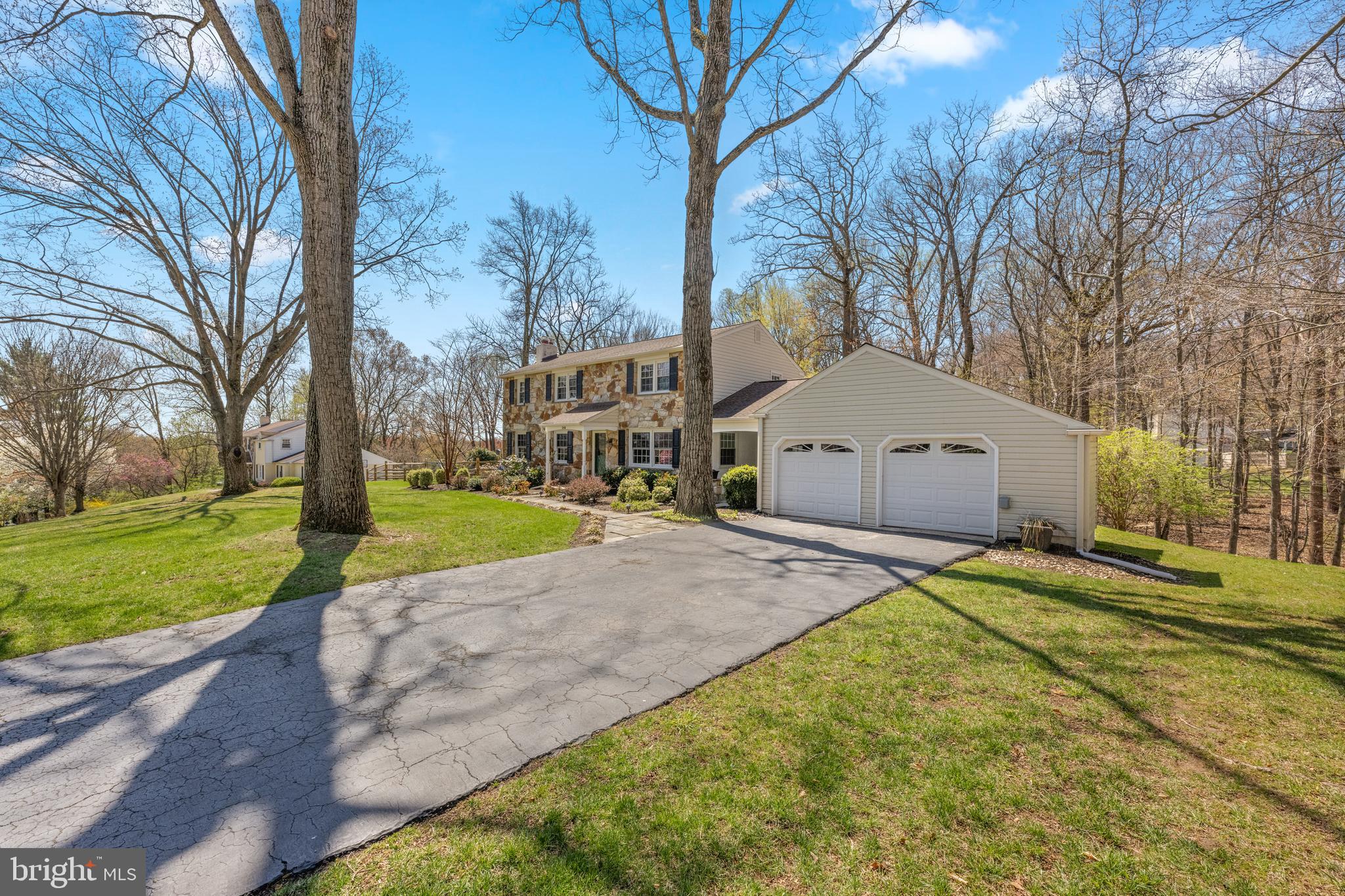 INDIAN HILL - Residential