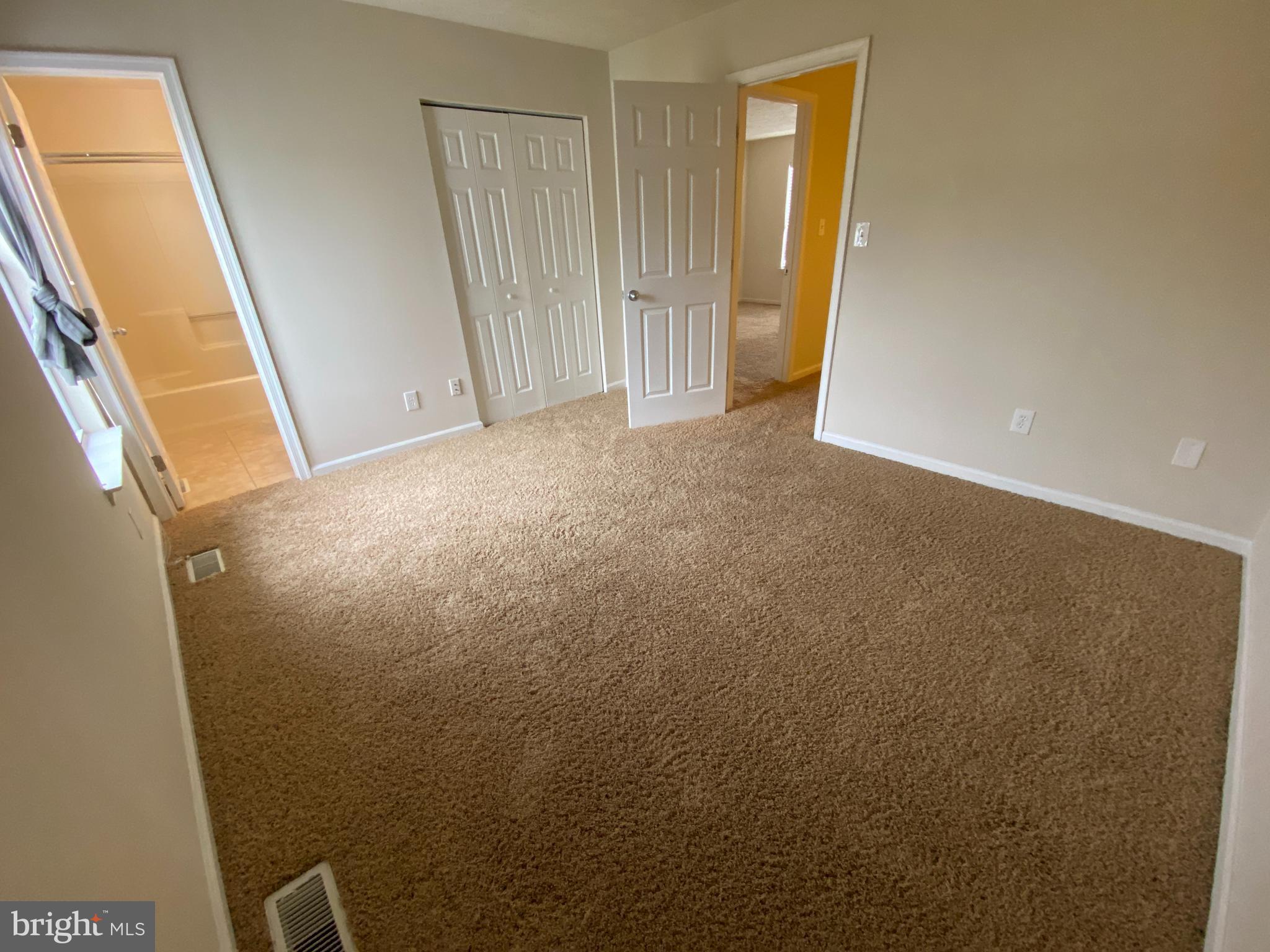 MALLARDS LANDING - Residential Lease