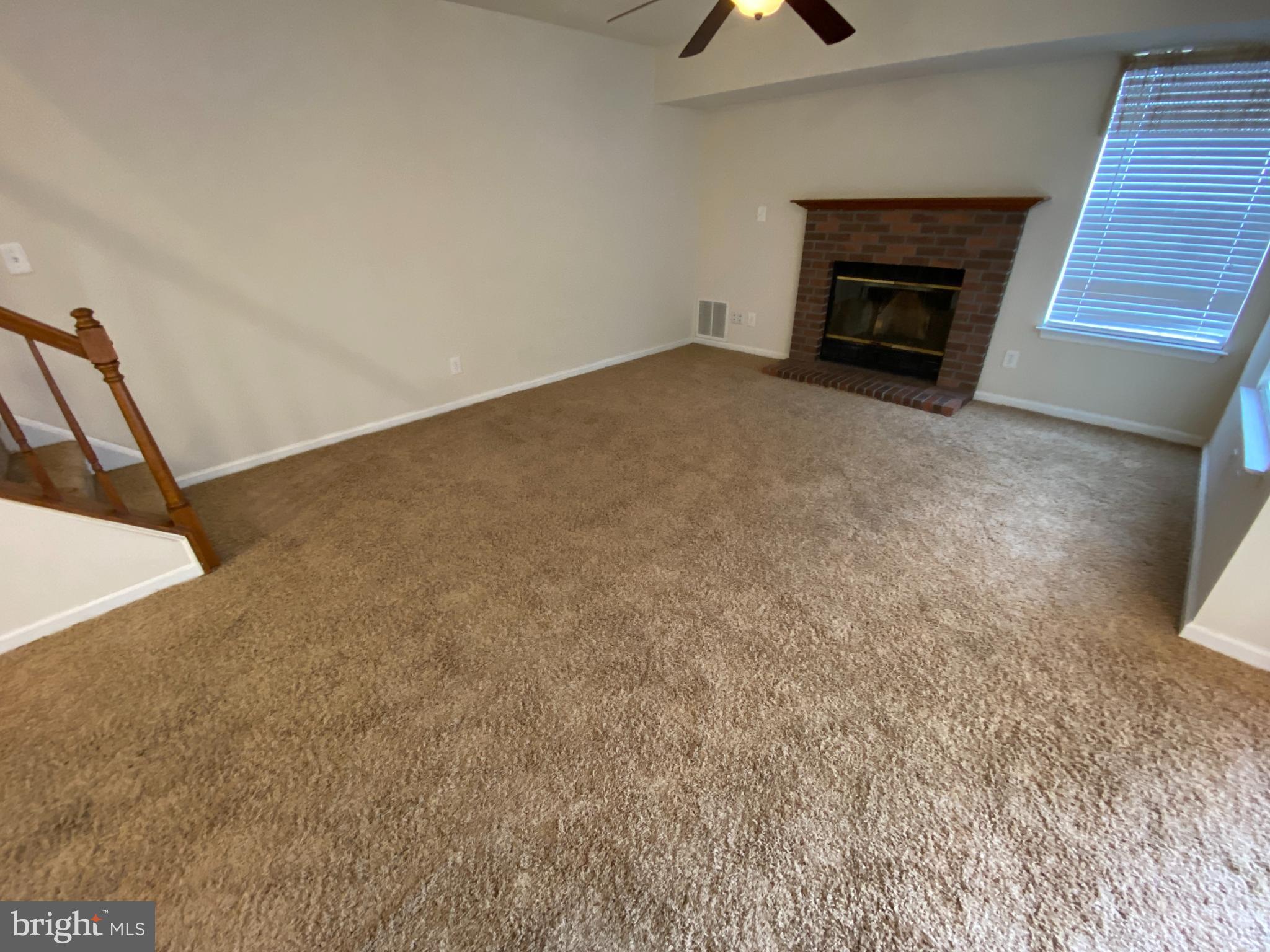 MALLARDS LANDING - Residential Lease