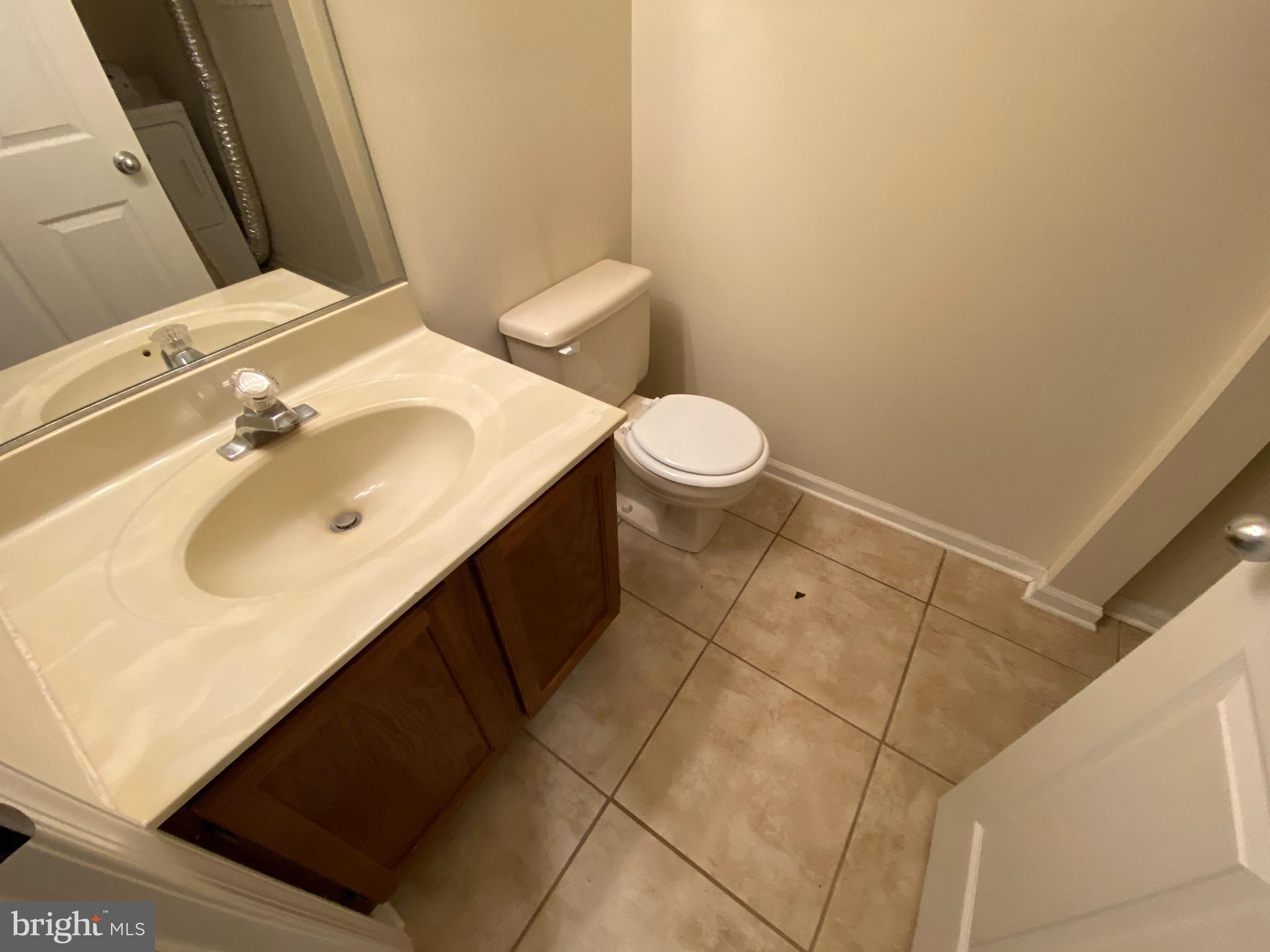 MALLARDS LANDING - Residential Lease