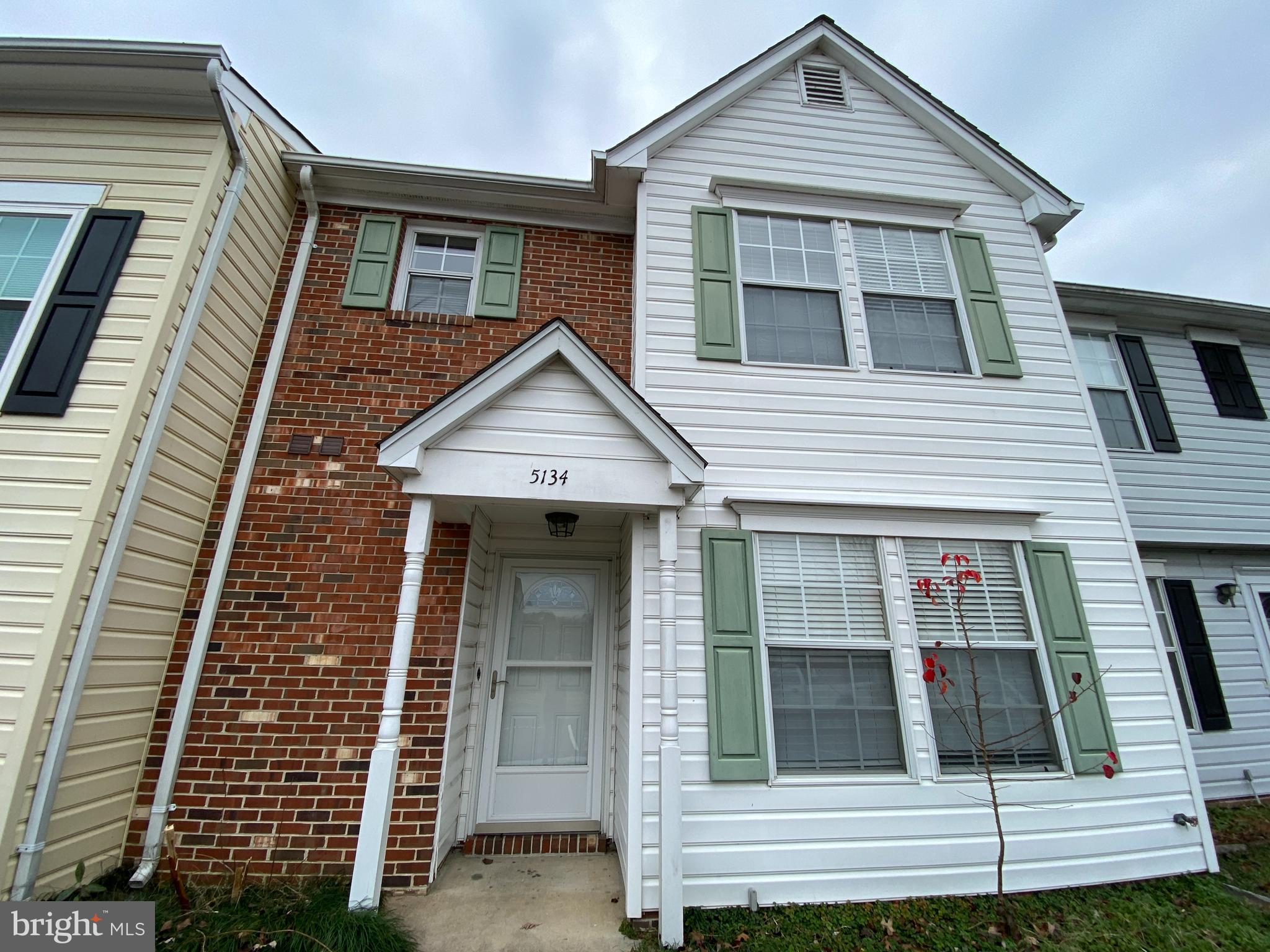 MALLARDS LANDING - Residential Lease