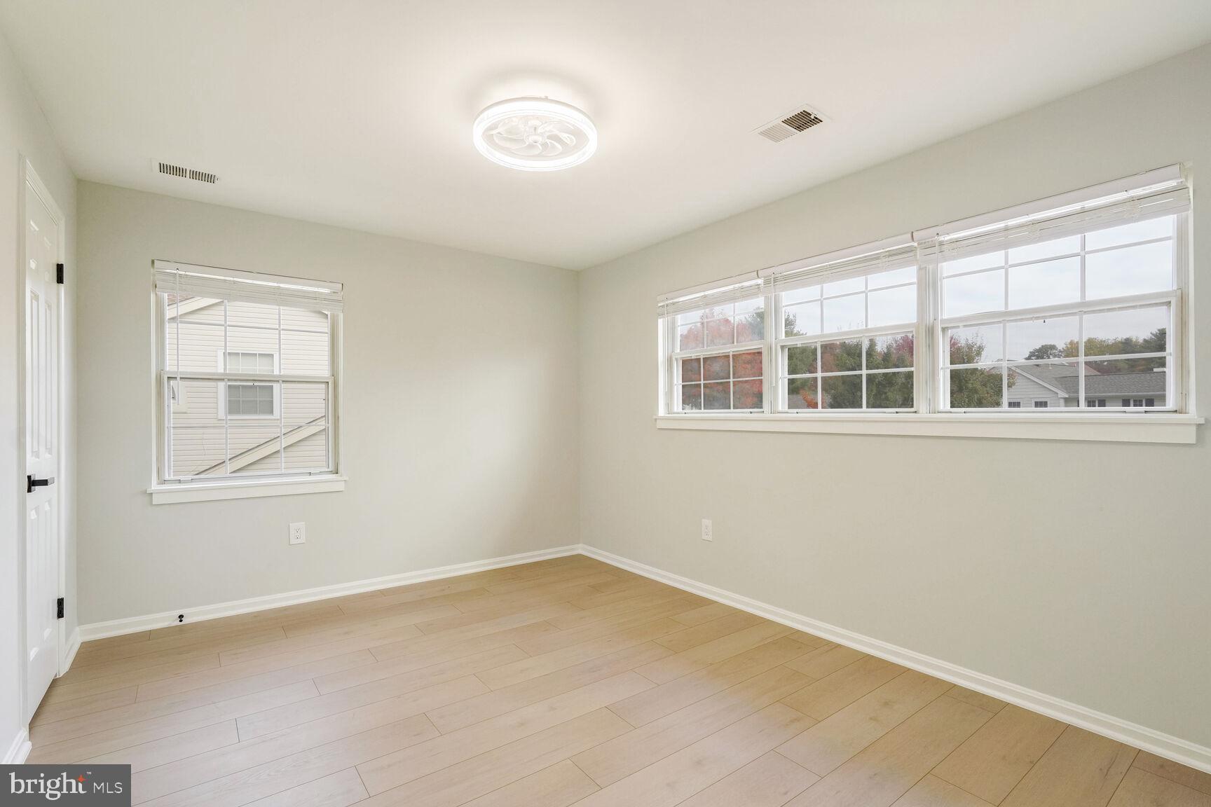 OLD BRIDGE ESTATES - Residential