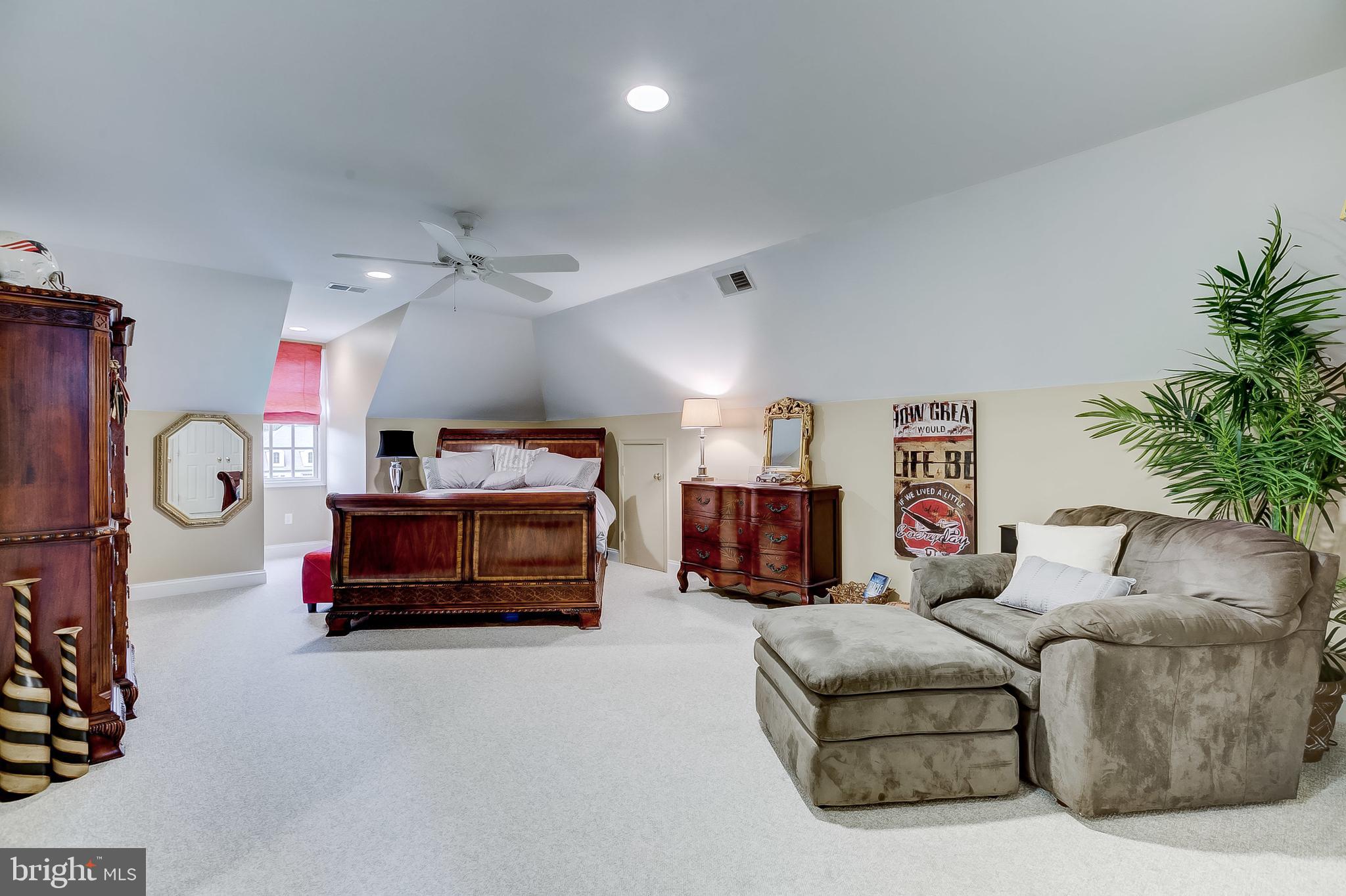 MEDFORD - Residential