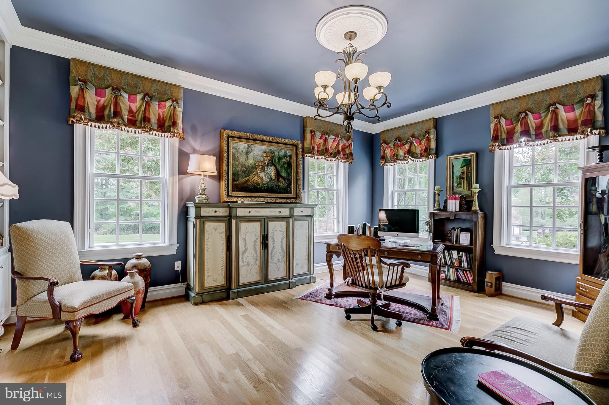 MEDFORD - Residential