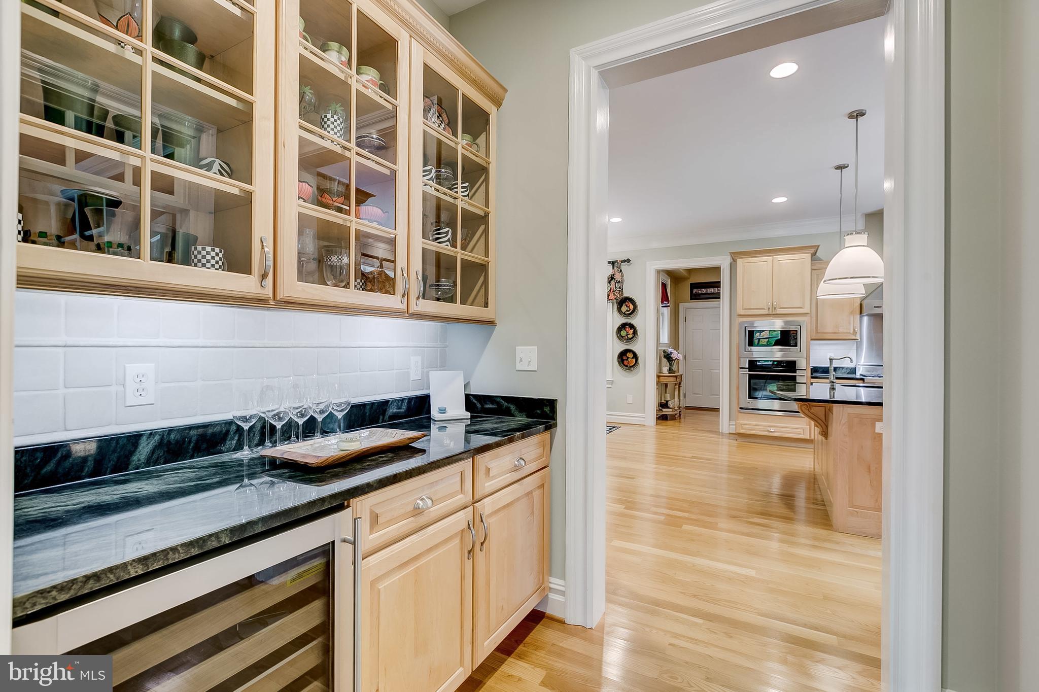 MEDFORD - Residential