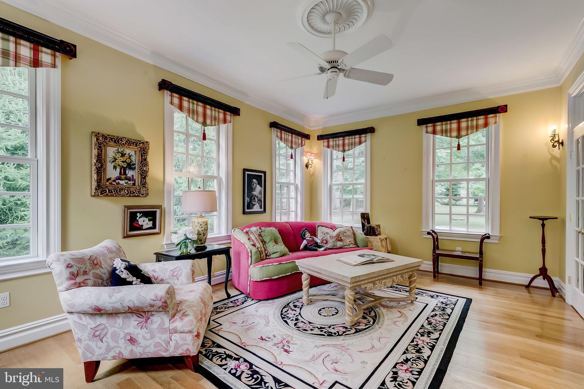 MEDFORD - Residential