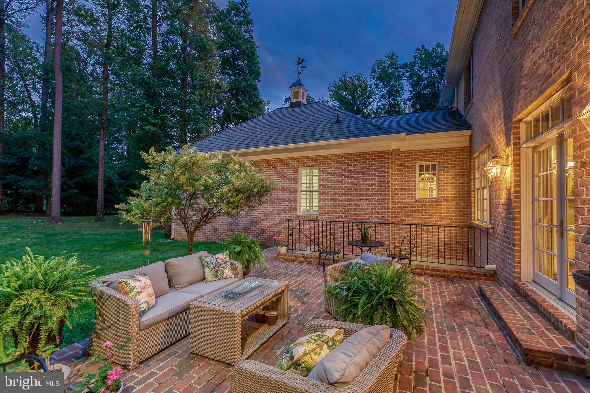 MEDFORD - Residential