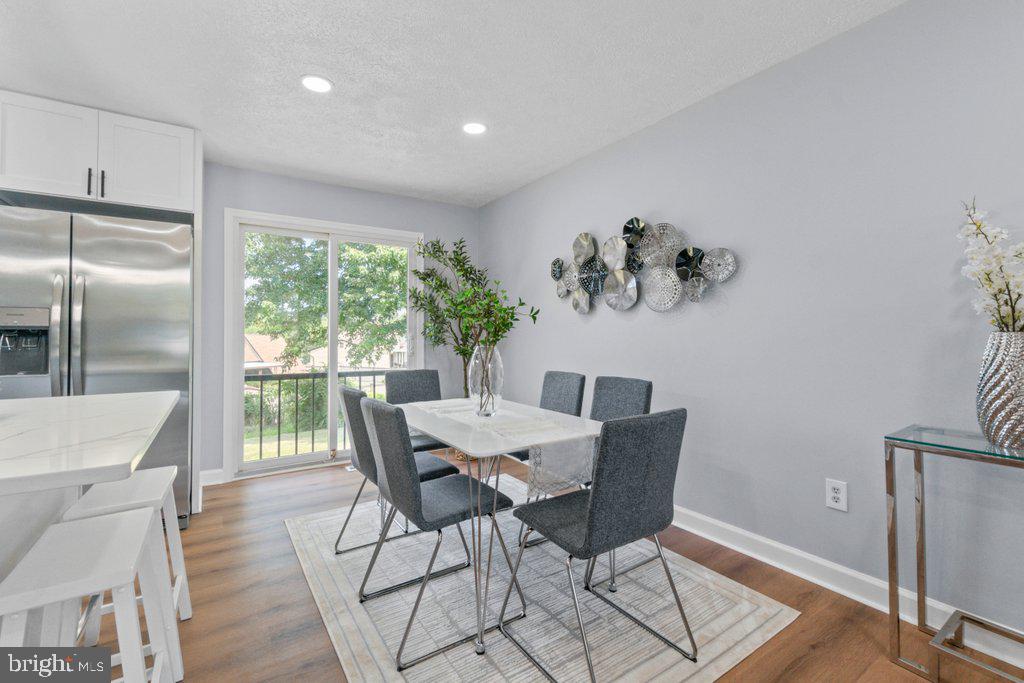 RAMBLING HILLS - Residential