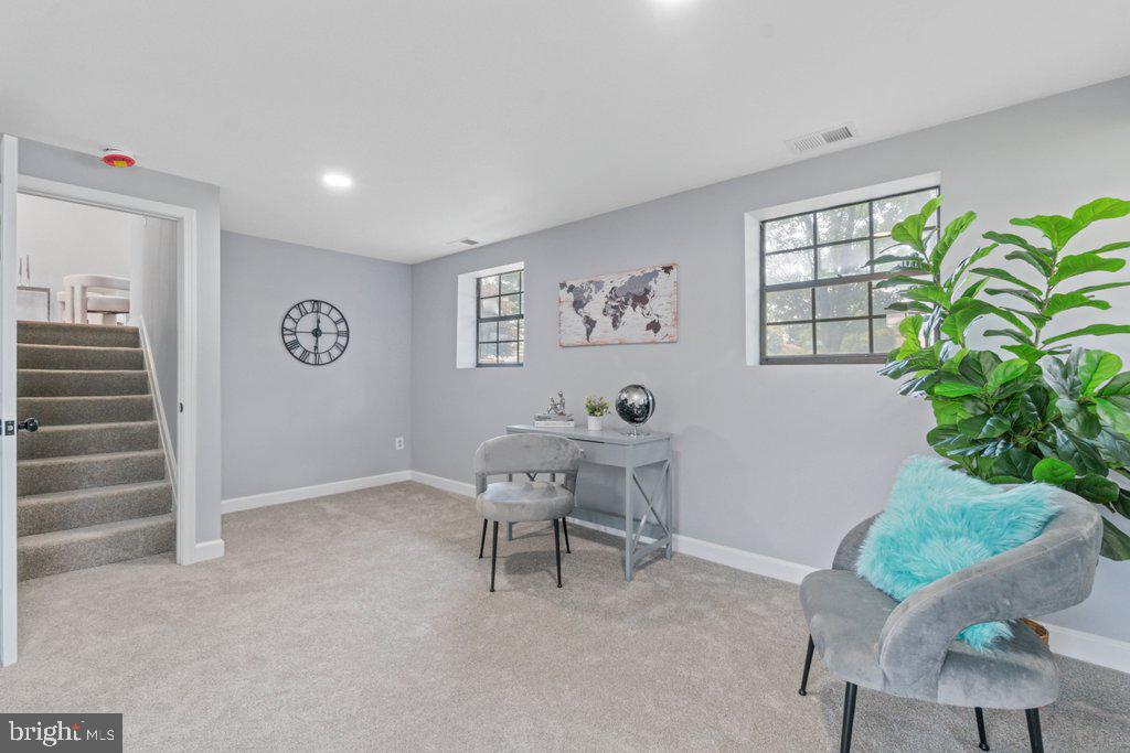 RAMBLING HILLS - Residential