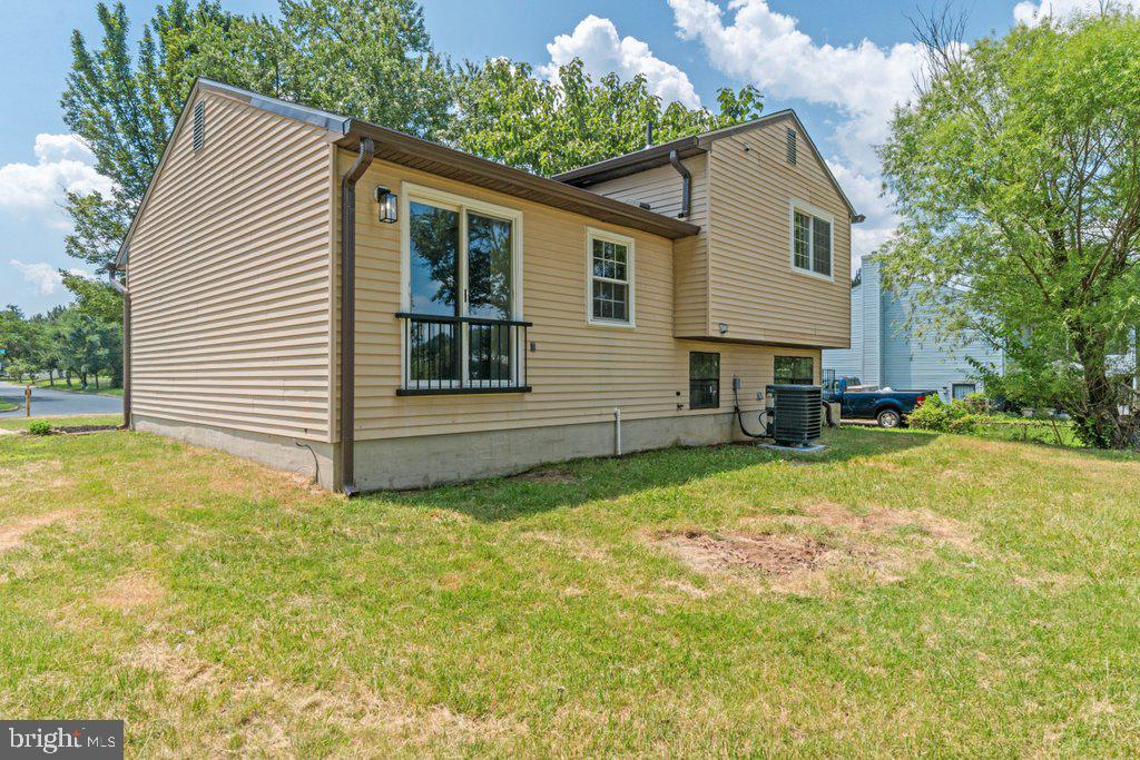 RAMBLING HILLS - Residential