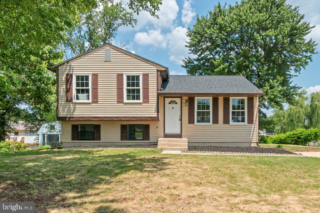 RAMBLING HILLS - Residential