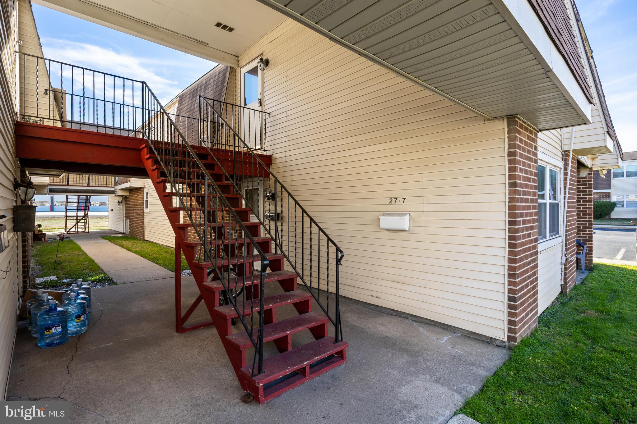 27 FLORENCE TOLLGATE PLACE -7