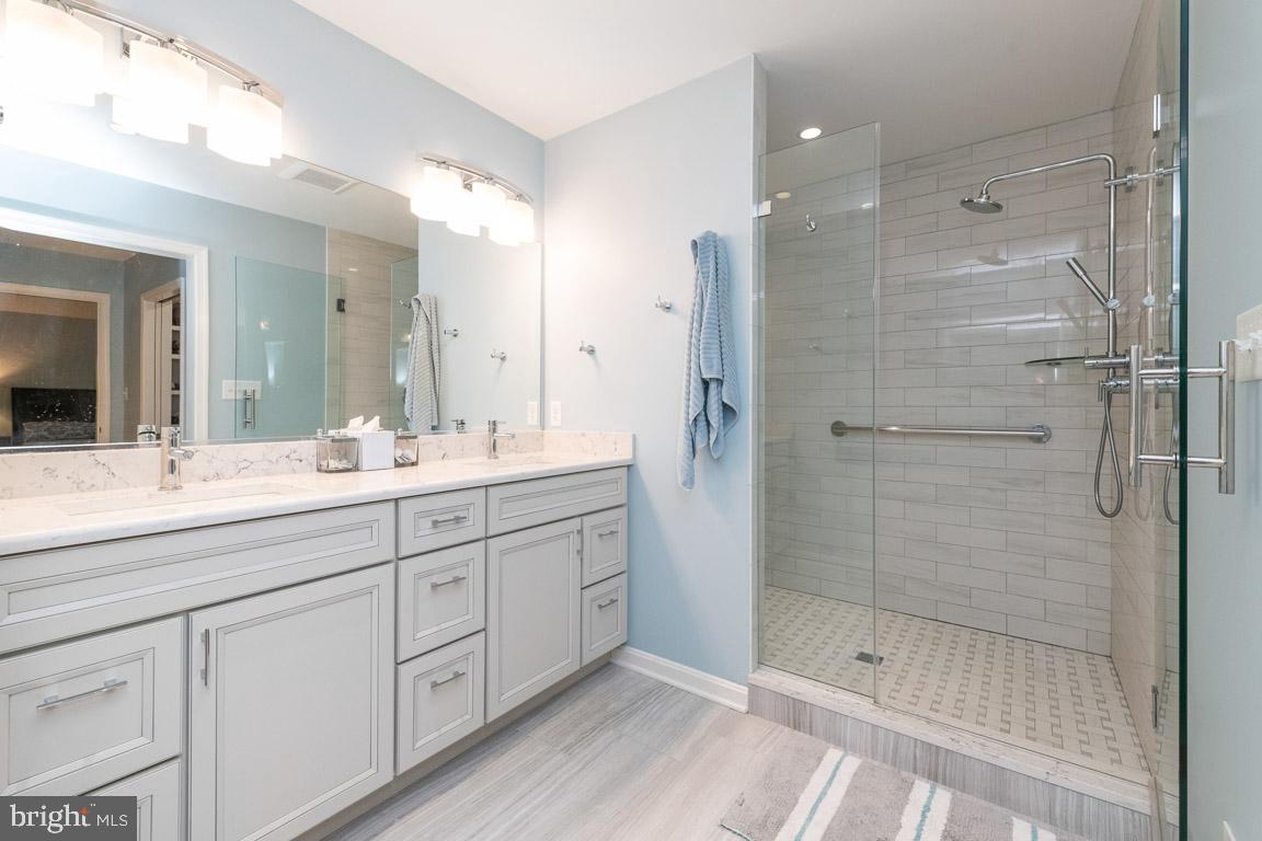 THE CLEARINGS - Residential