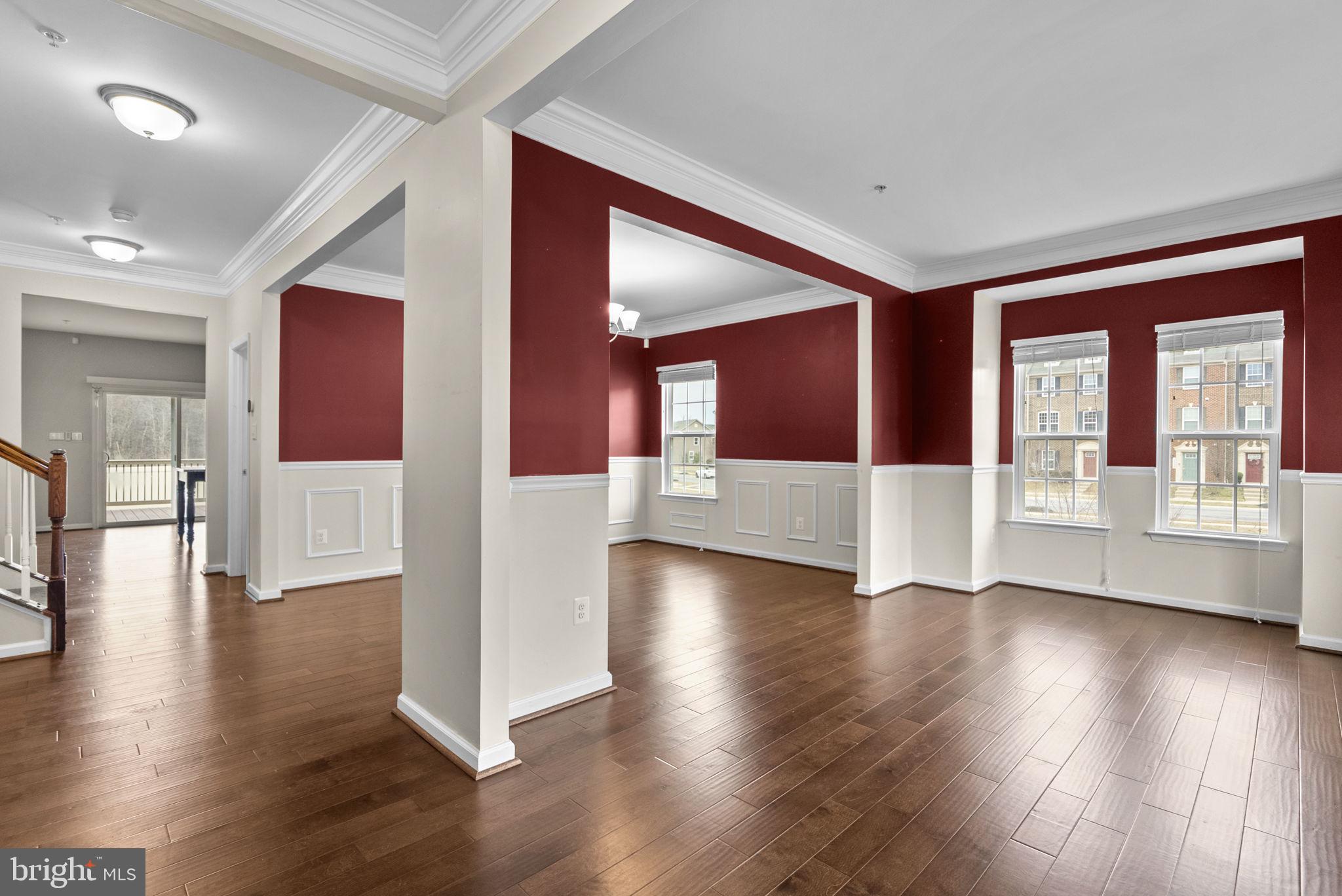 5647 BARNSTORMERS LANE