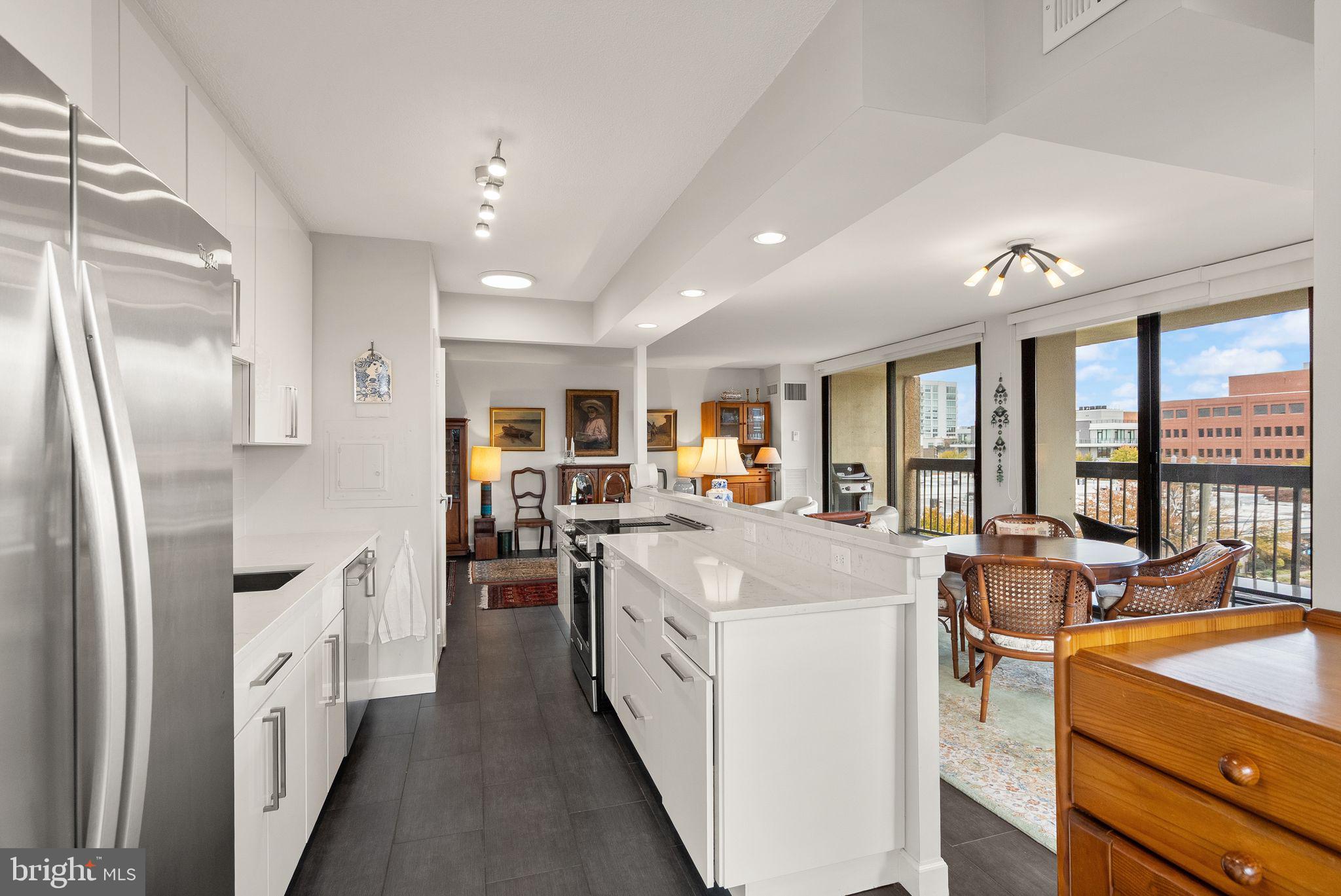 ALEXANDRIA HOUSE - Residential