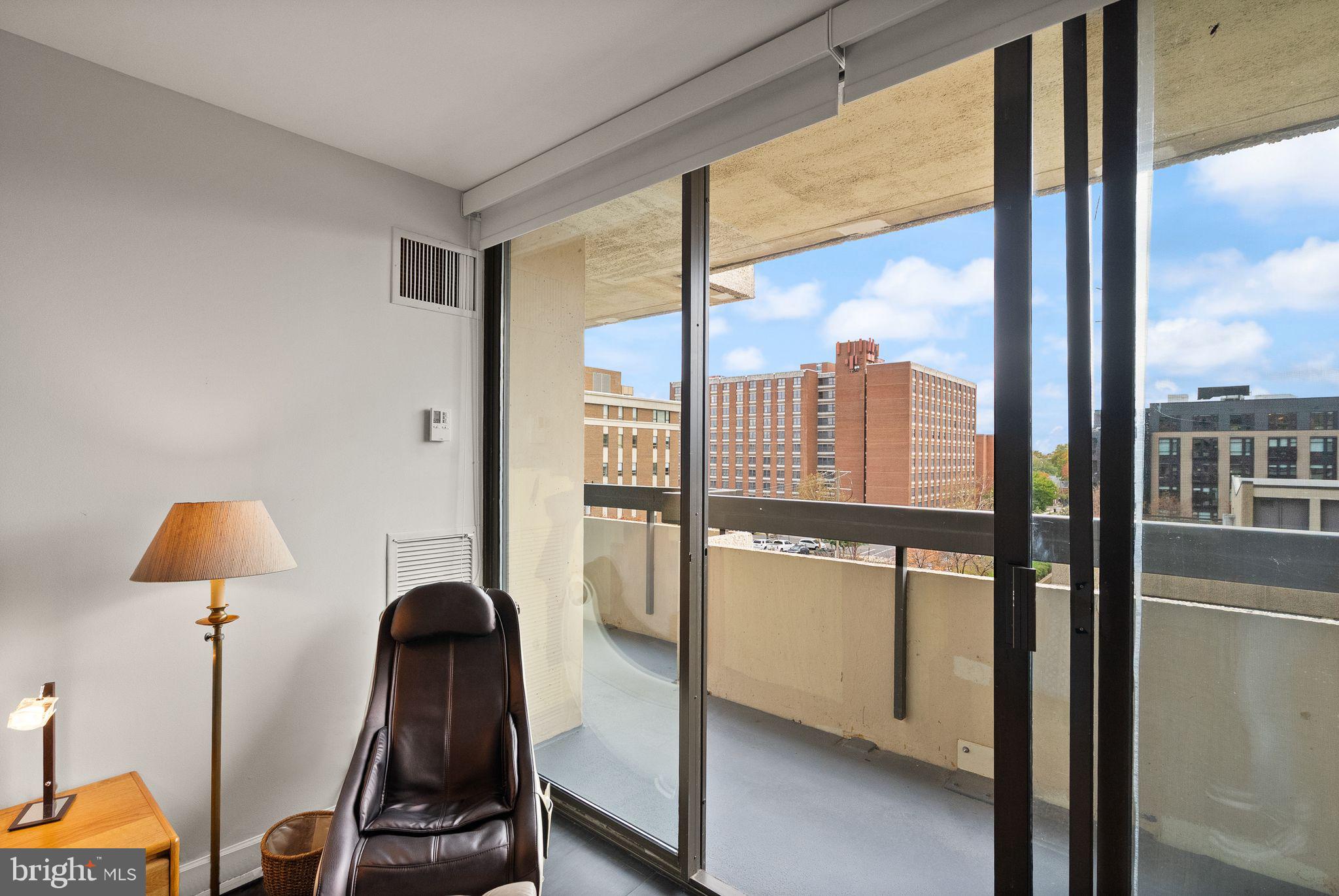 ALEXANDRIA HOUSE - Residential