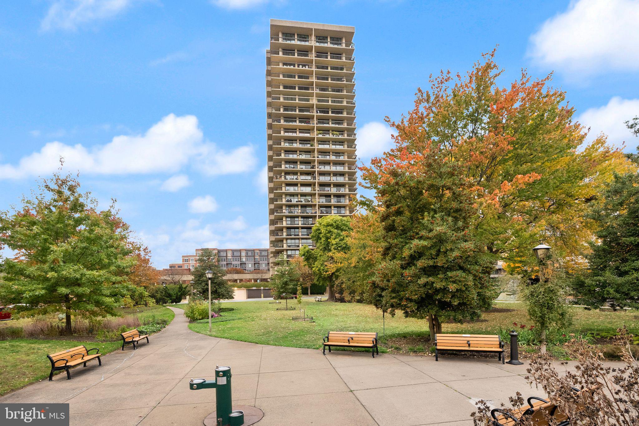 ALEXANDRIA HOUSE - Residential