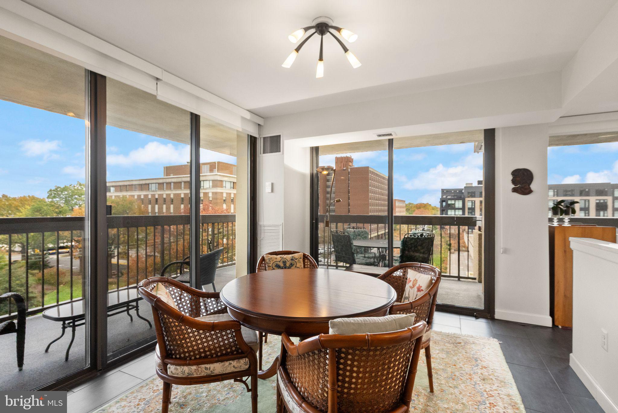 ALEXANDRIA HOUSE - Residential