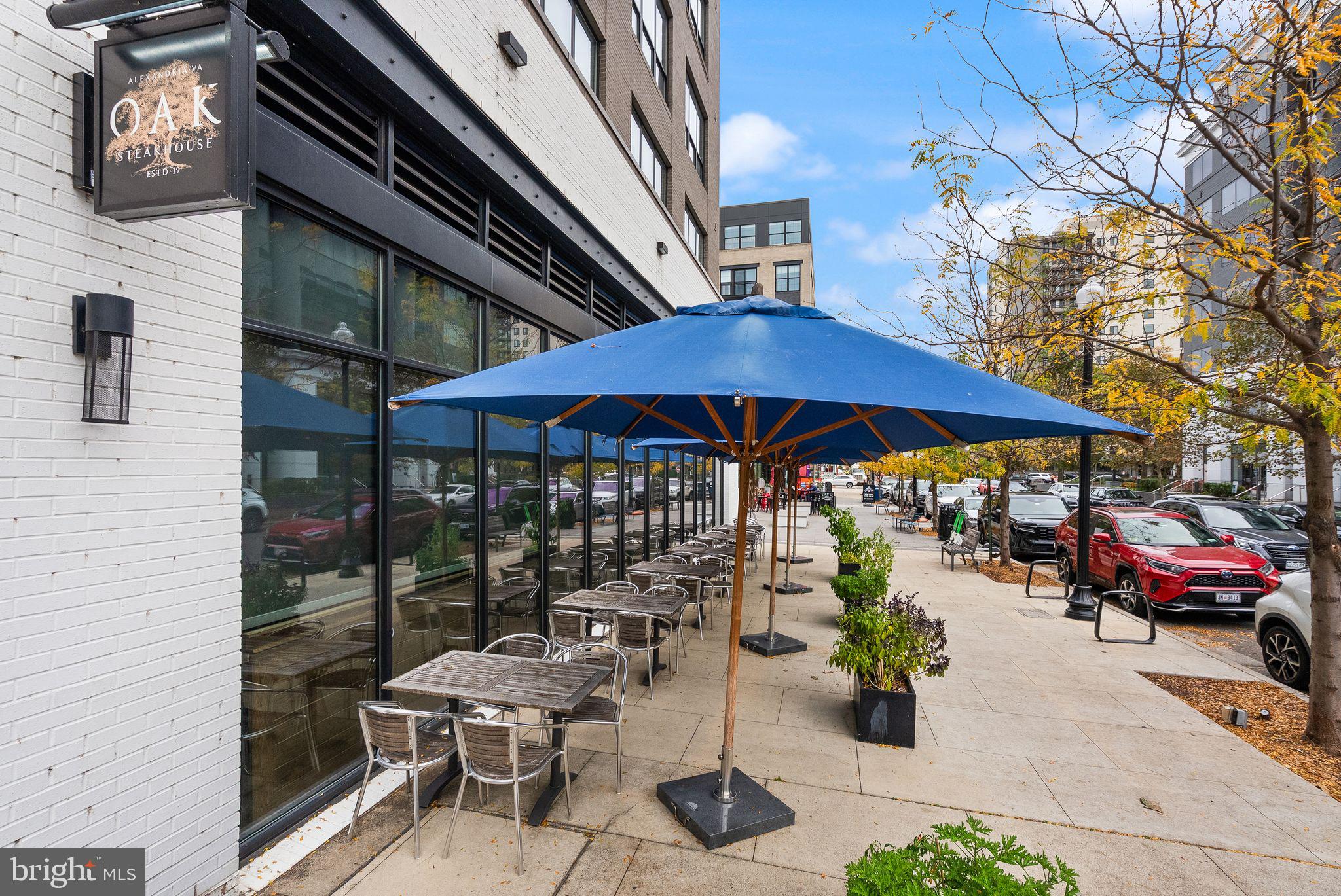 ALEXANDRIA HOUSE - Residential