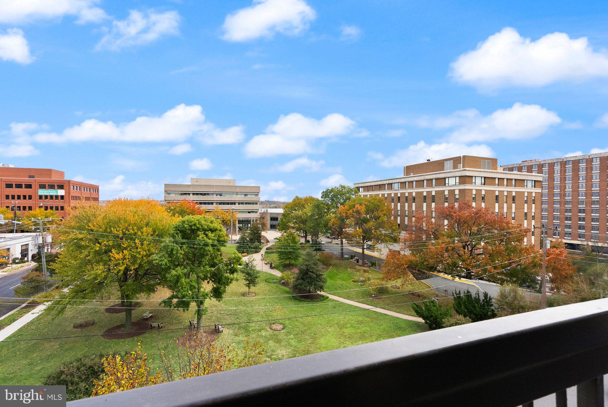 ALEXANDRIA HOUSE - Residential