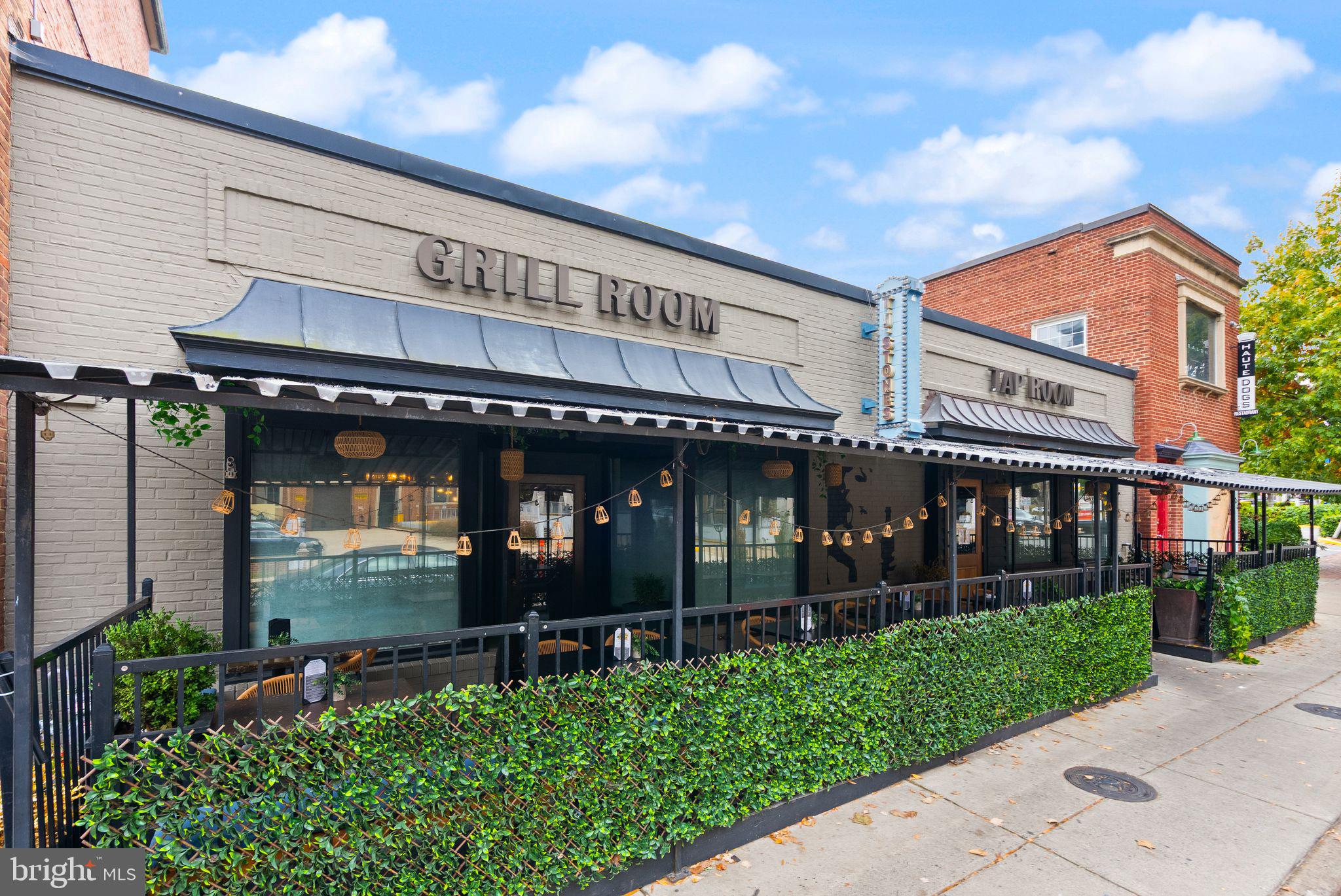 ALEXANDRIA HOUSE - Residential