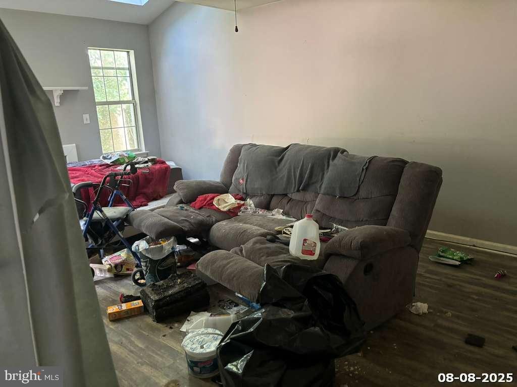 240 GRINDING WHEEL DRIVE