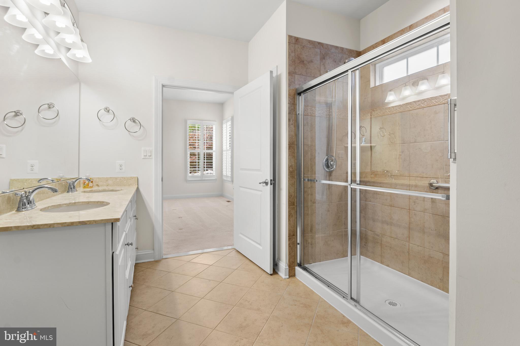 FALLSTON COMMONS - Residential