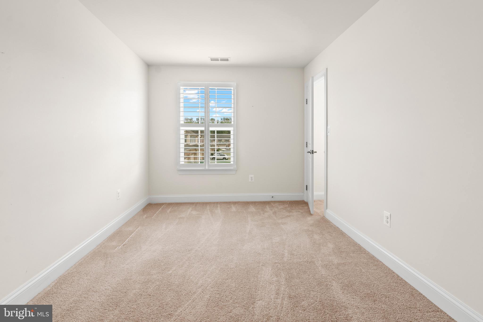 FALLSTON COMMONS - Residential