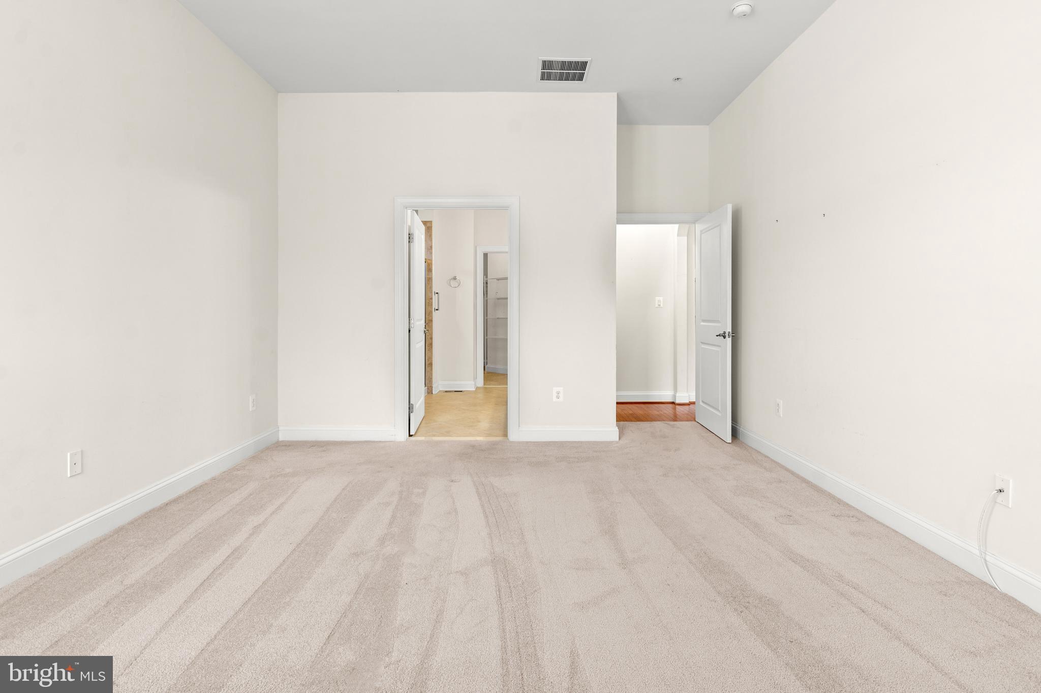 FALLSTON COMMONS - Residential